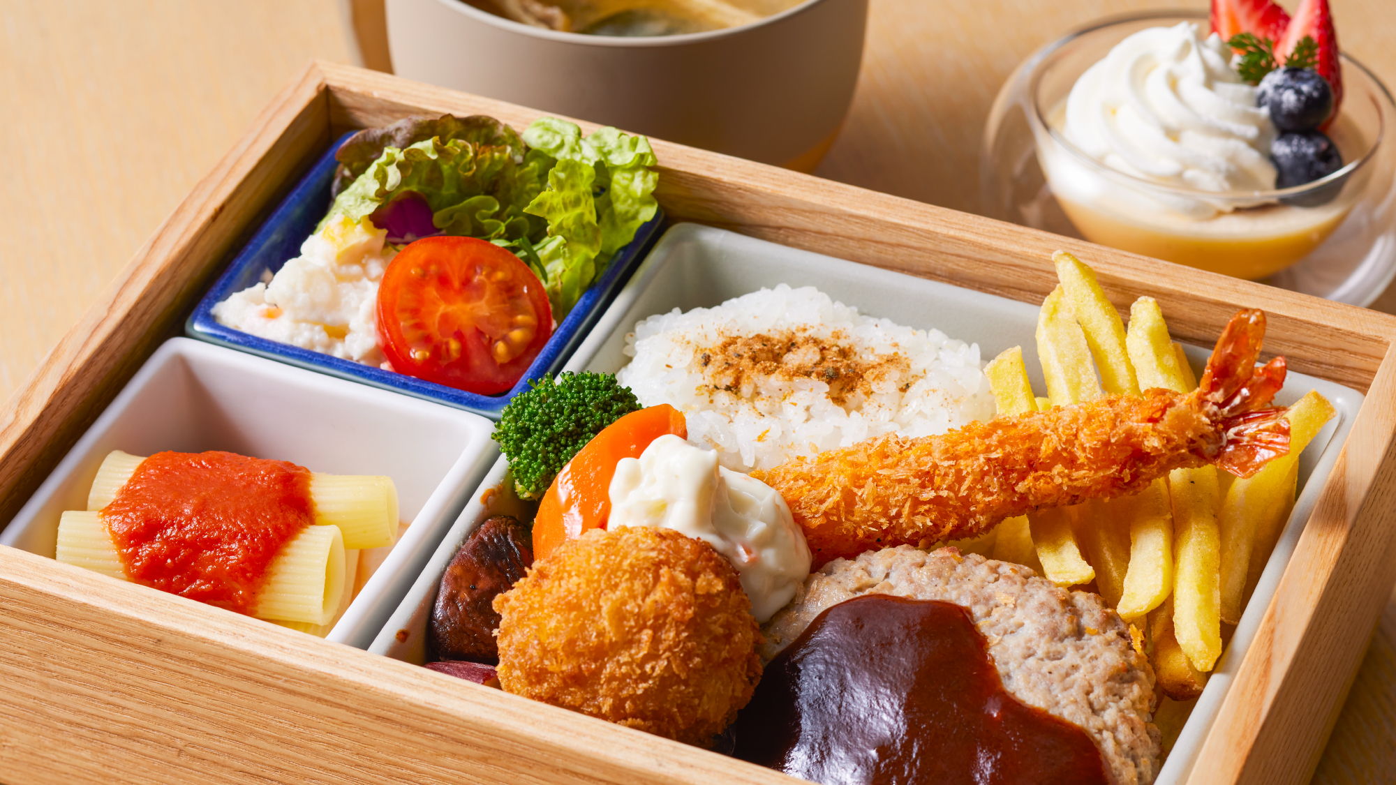 お子様向けのインルームダイニングメニュー