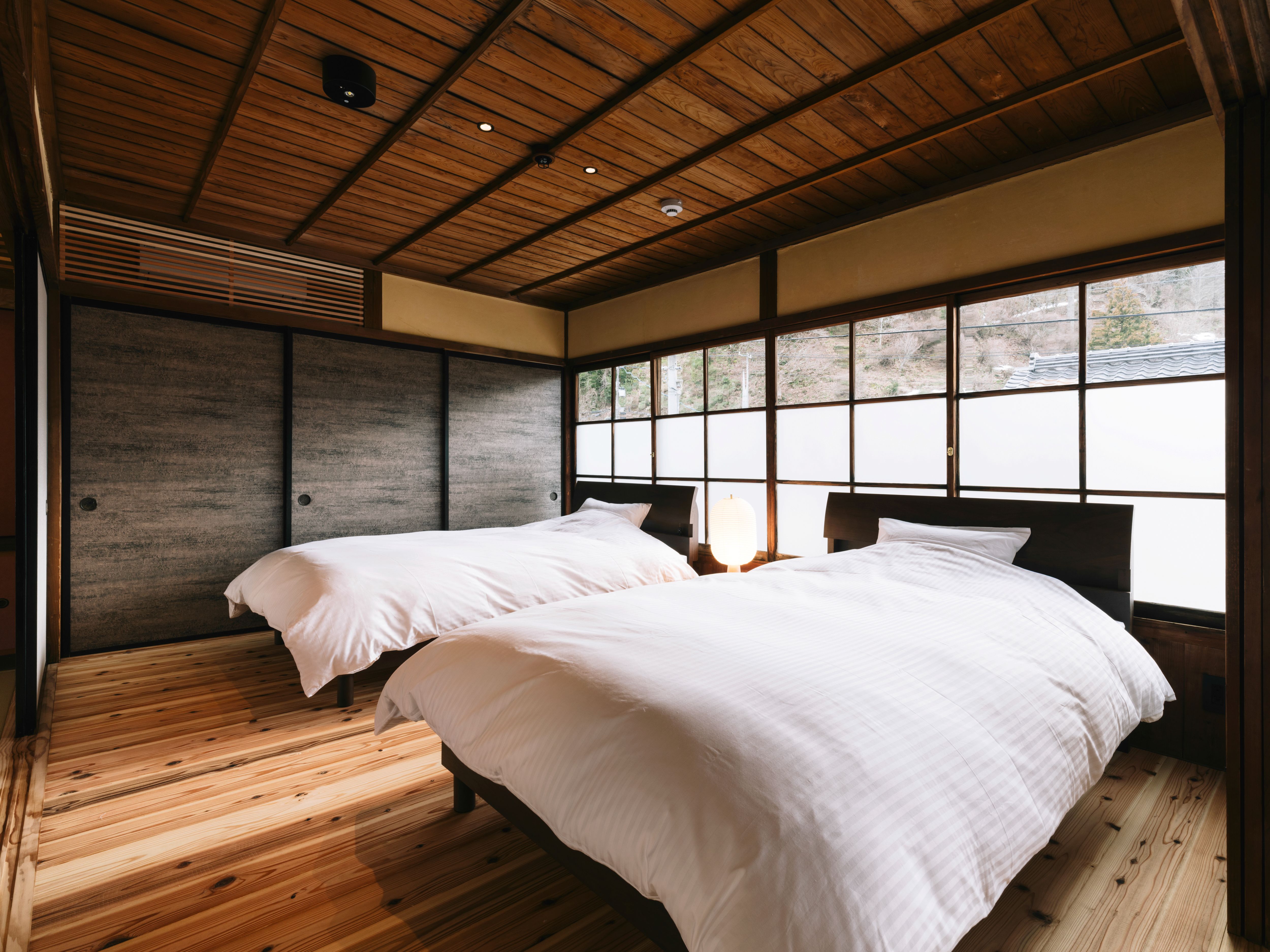 寝室ーこうほねー