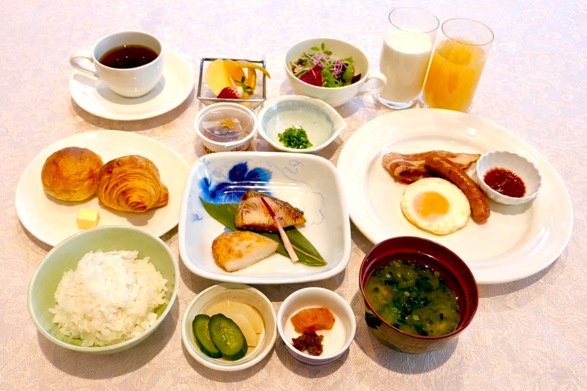 【朝・夕食付】季節の食材にこだわったシェフのオリジナルディナー★