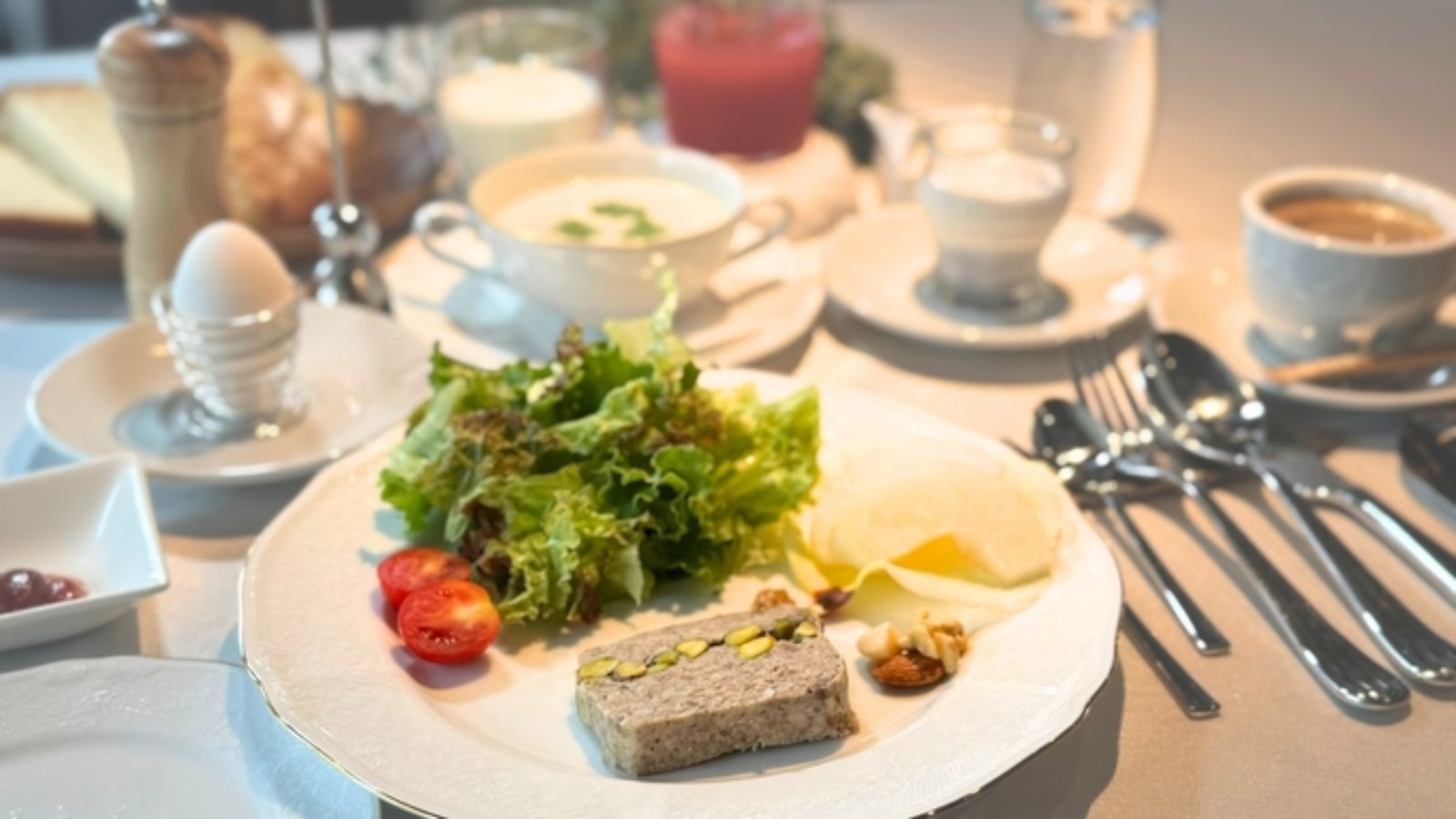 【朝食付｜湯郷温泉】シェフ自慢の朝食＆貸切風呂（大浴場・露天風呂）付 ゆったり滞在