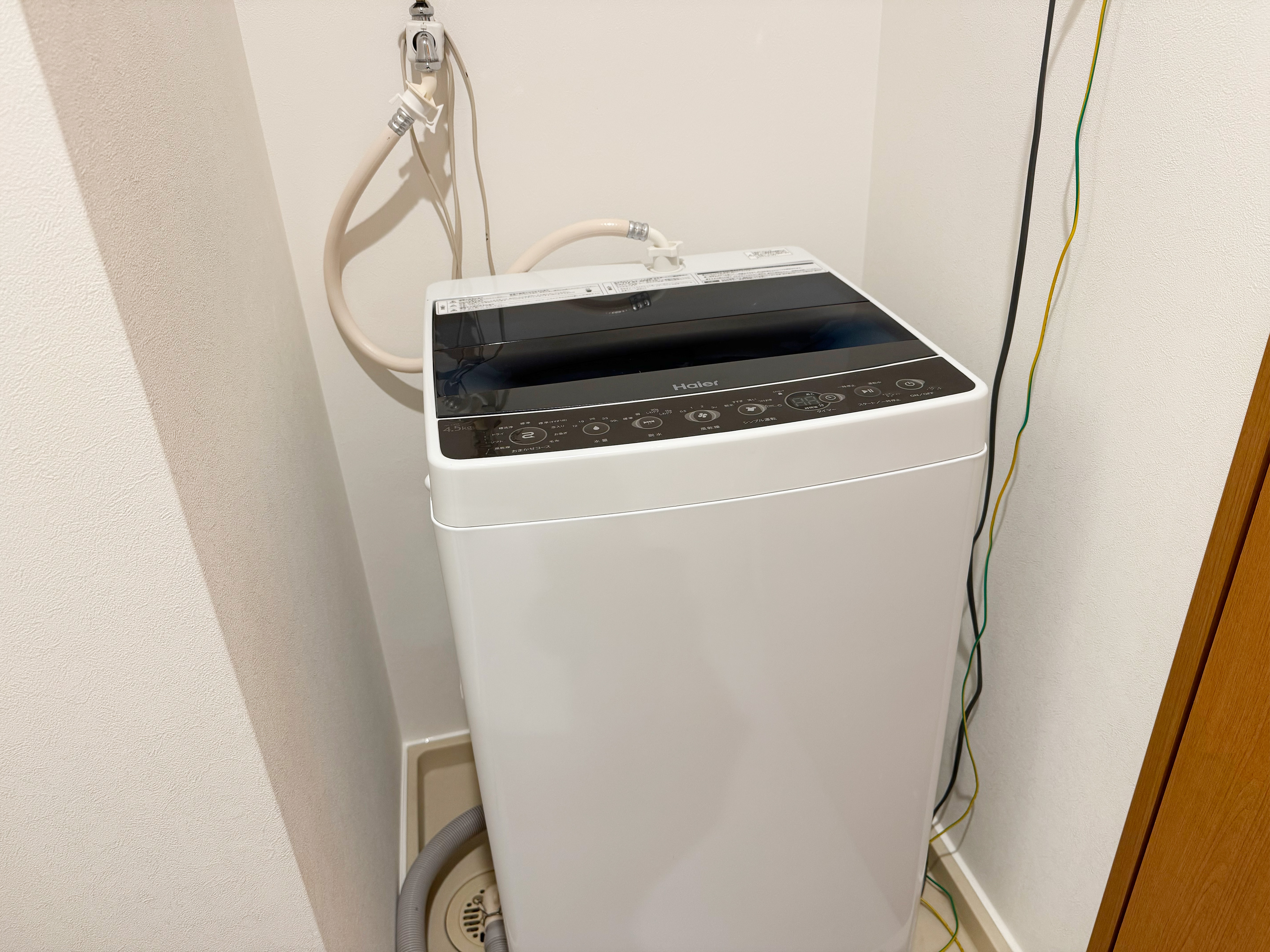 すべての部屋に洗濯機があります