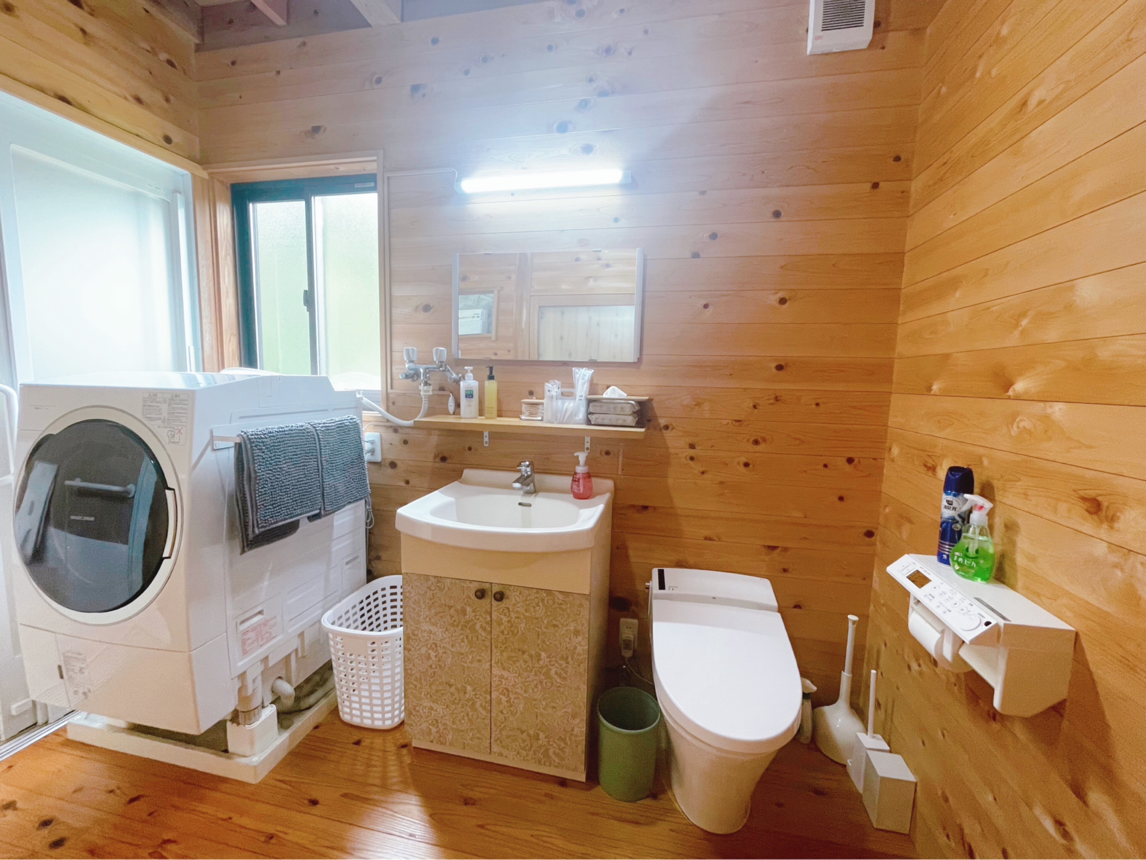 ホビーハウス　トイレ＆洗面スペース