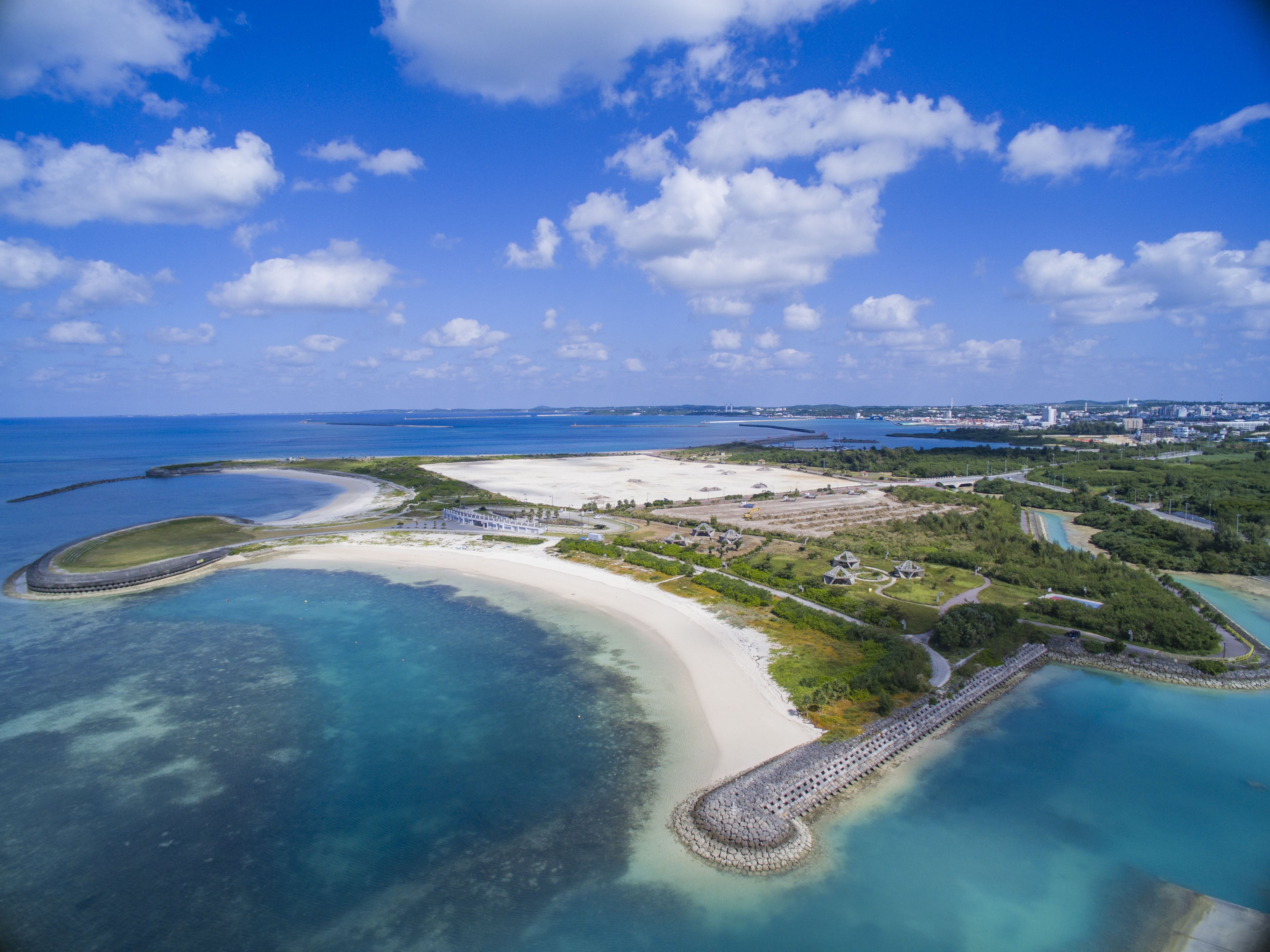 【トゥリバービーチ】