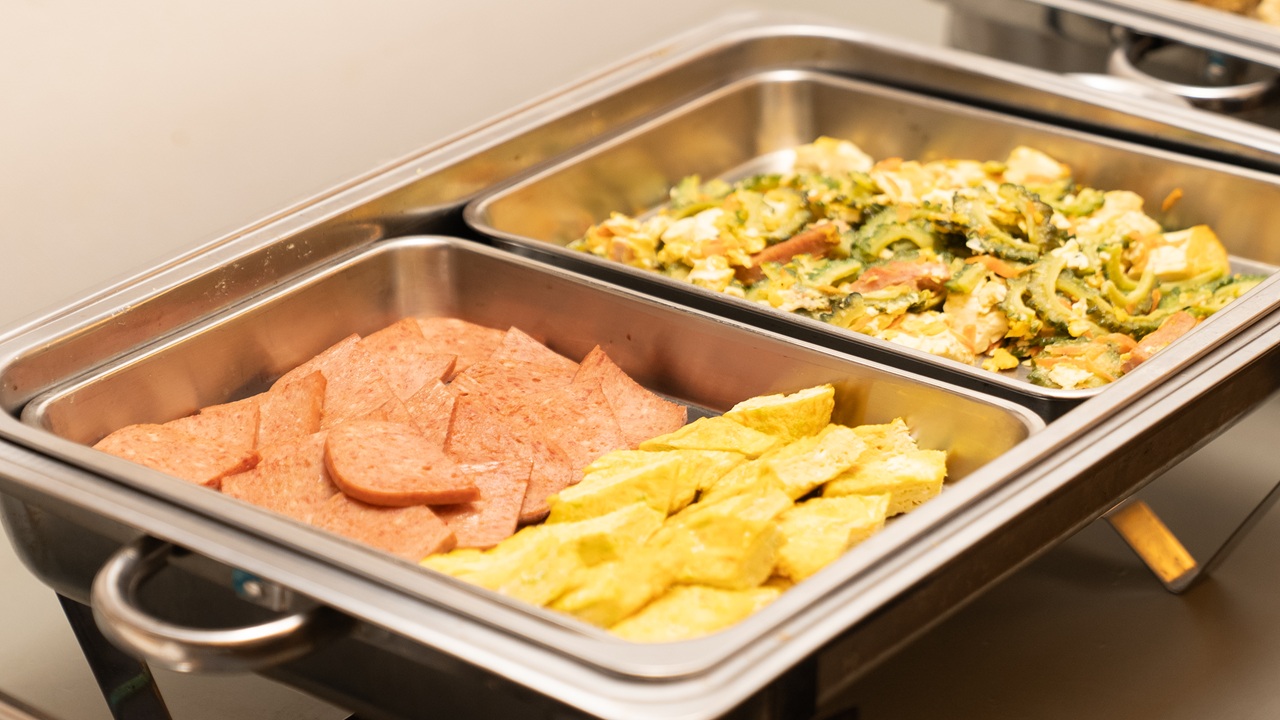 【温もの（ポークたまご、ゴーヤーチャンプルー）】