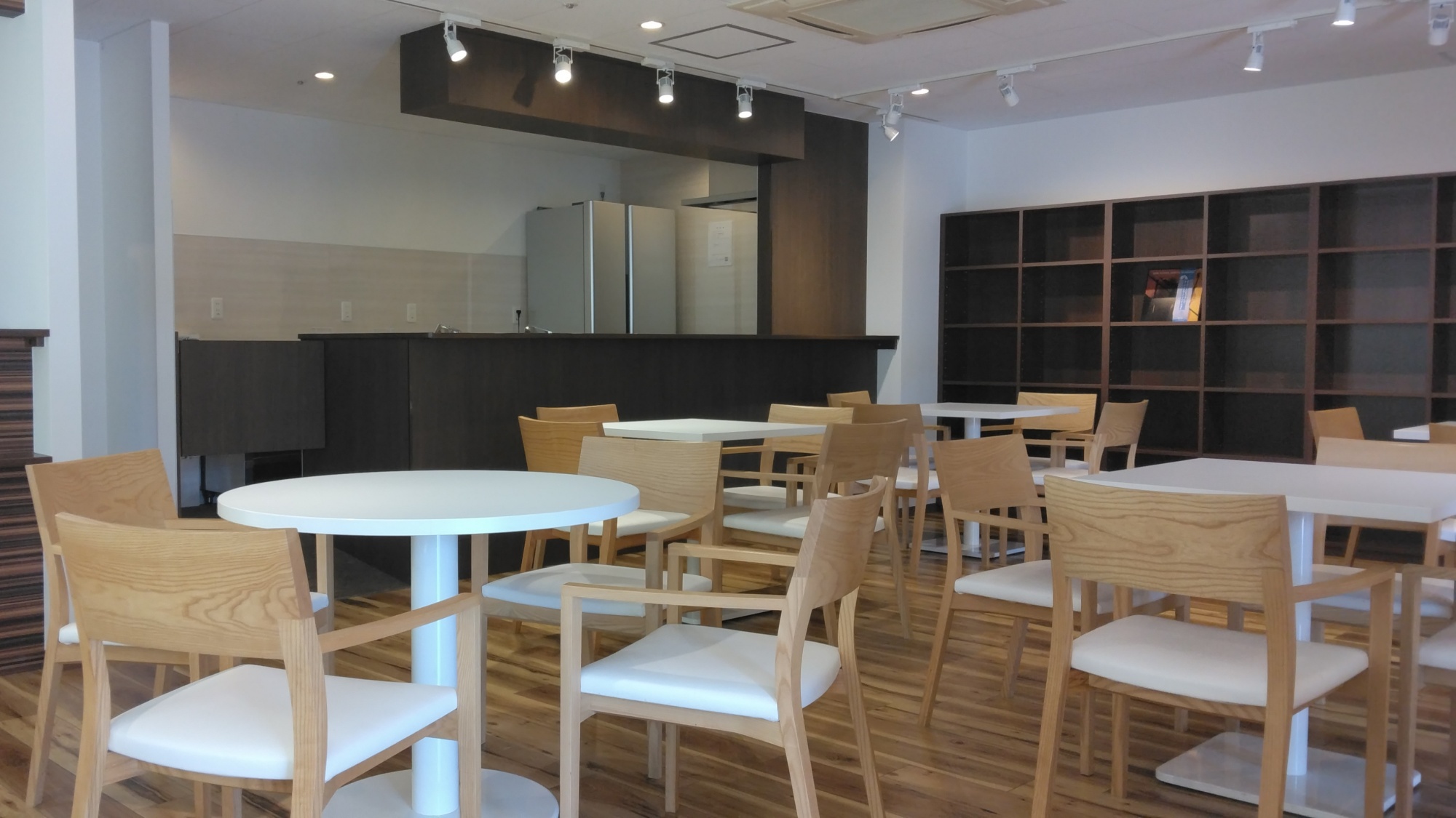 【スタンダード】2025年2月OPEN！「新今宮」徒歩３分。通天閣・新世界へは徒歩圏内＜素泊まり＞