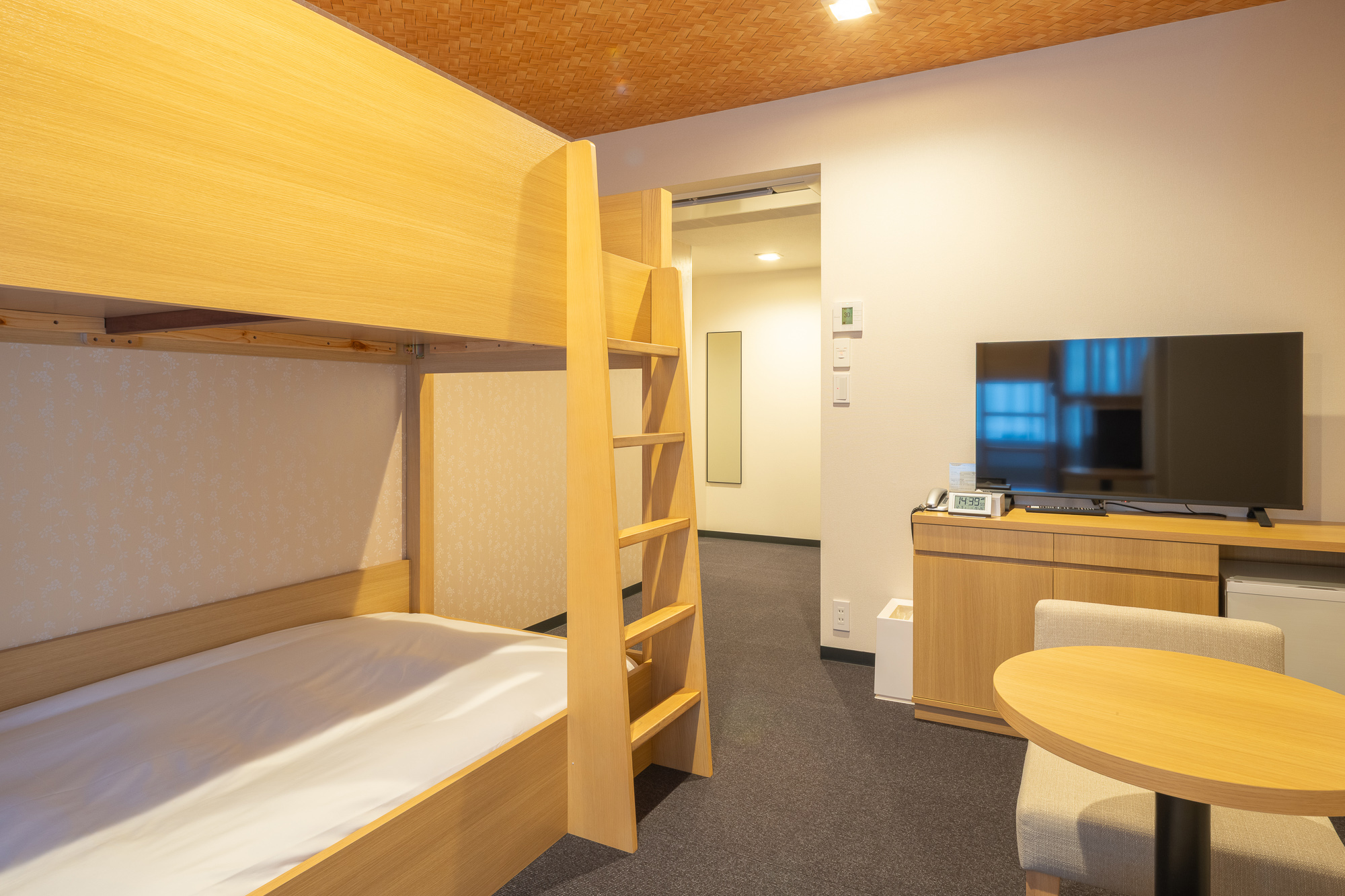 バンクフォースB