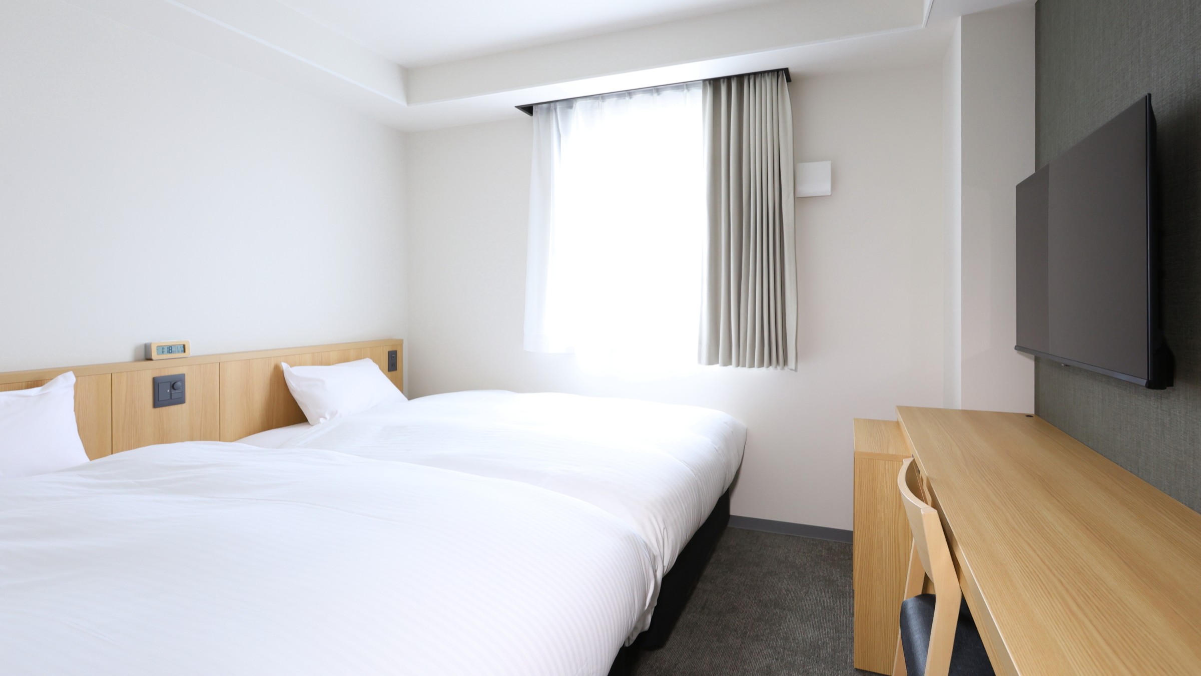 禁煙＞ツイン【17㎡／ベッド幅120cm】