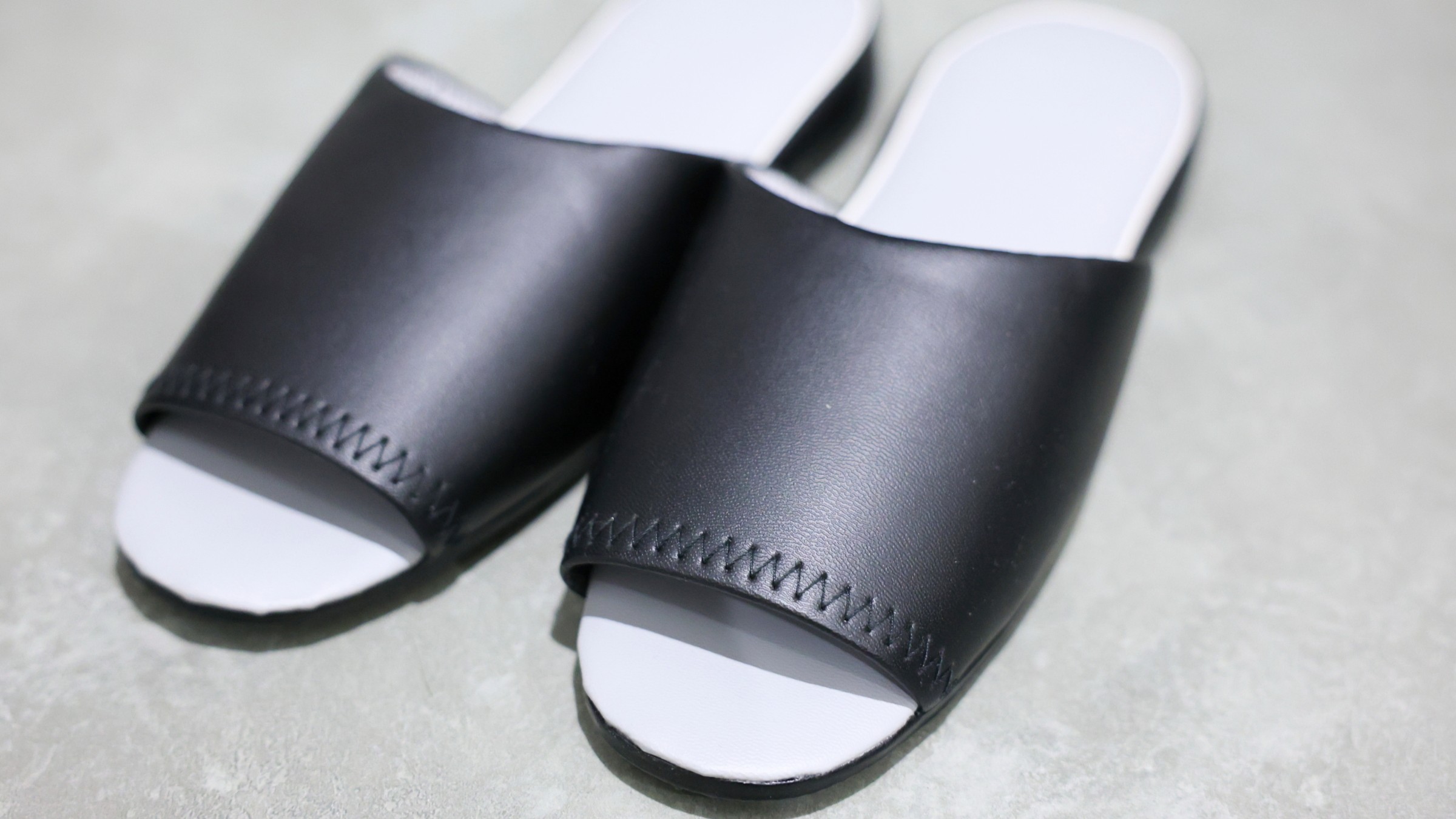 客室　設備・備品・アメニティ　抗菌スリッパ