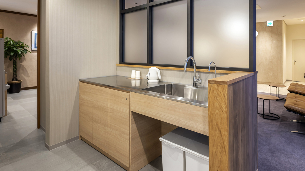 【さき楽30】【2連泊】30日前＆2連泊の予約でお得なプラン＜素泊まり＞