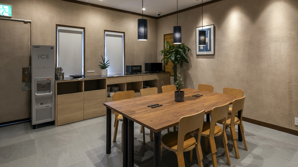 【さき楽60】【3連泊】60日前＆3連泊の予約でお得なプラン＜素泊まり＞