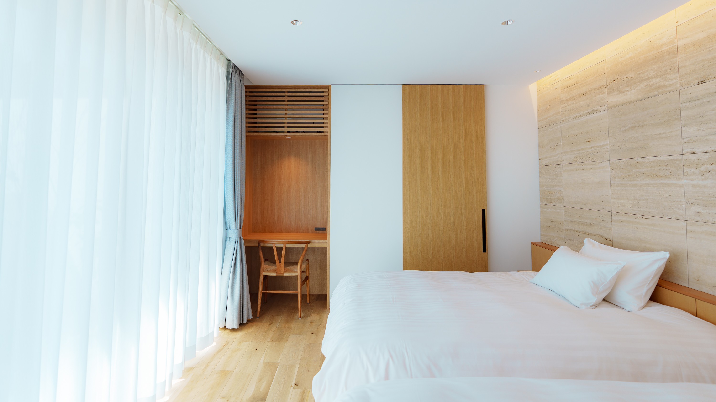 【aeon（エオン）】天橋立に溶け込むように眠りにつく。