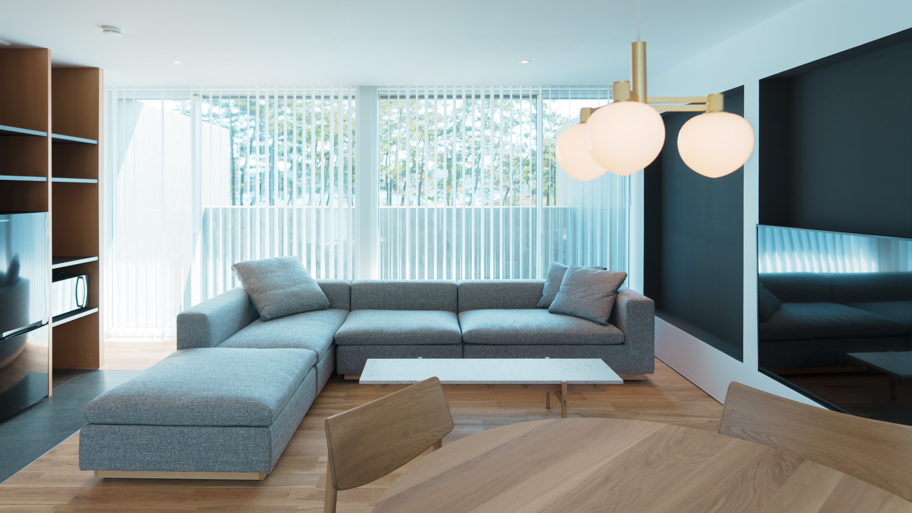 【bliss（ブリス）】ゆったりと寛げるリビング。