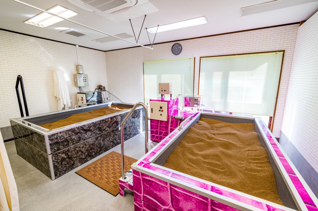 【朝食付き】ととのうリトリート　天香石サンドバス2回＆岩盤浴セットプラン　（無料送迎可能）