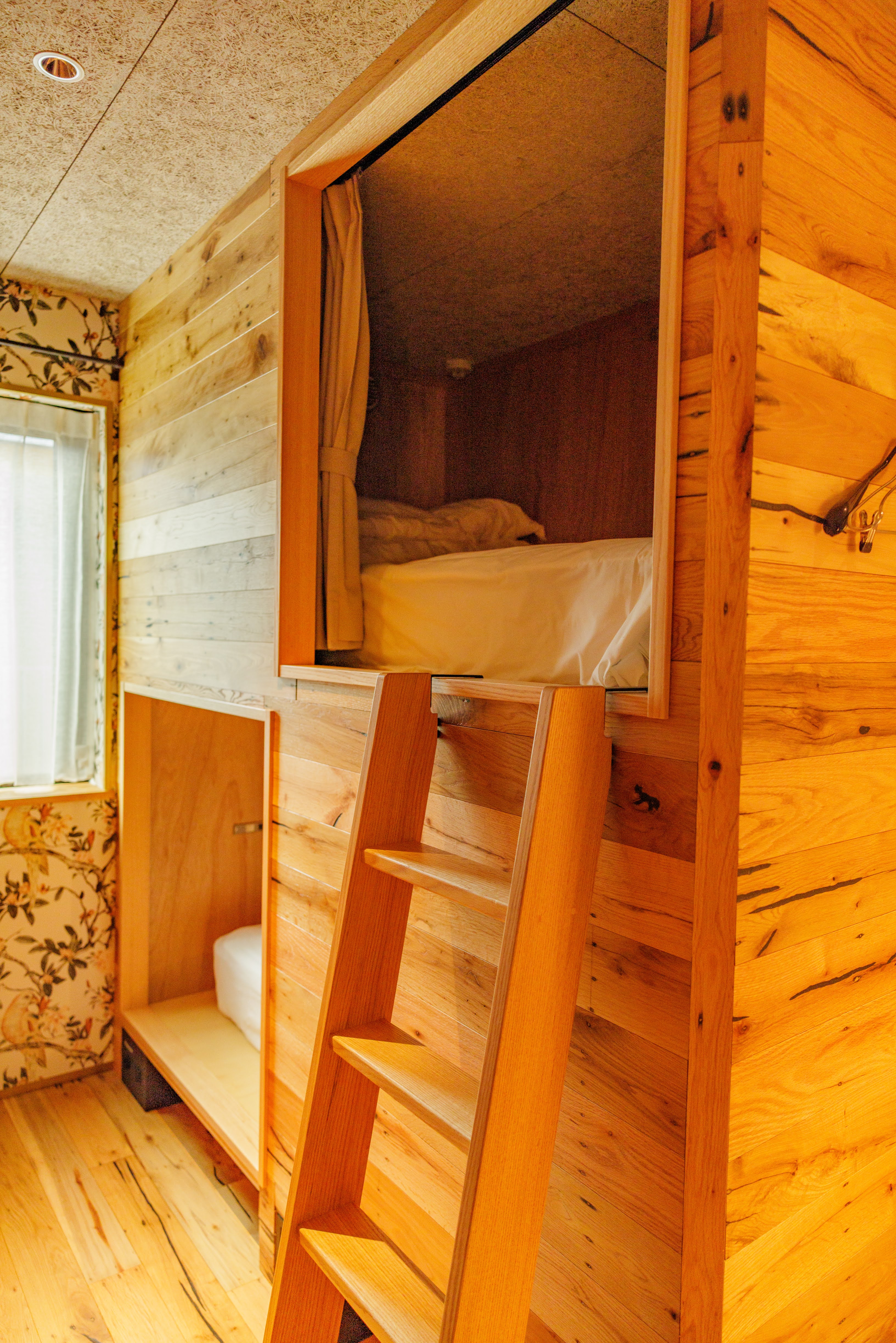 DORMITORY