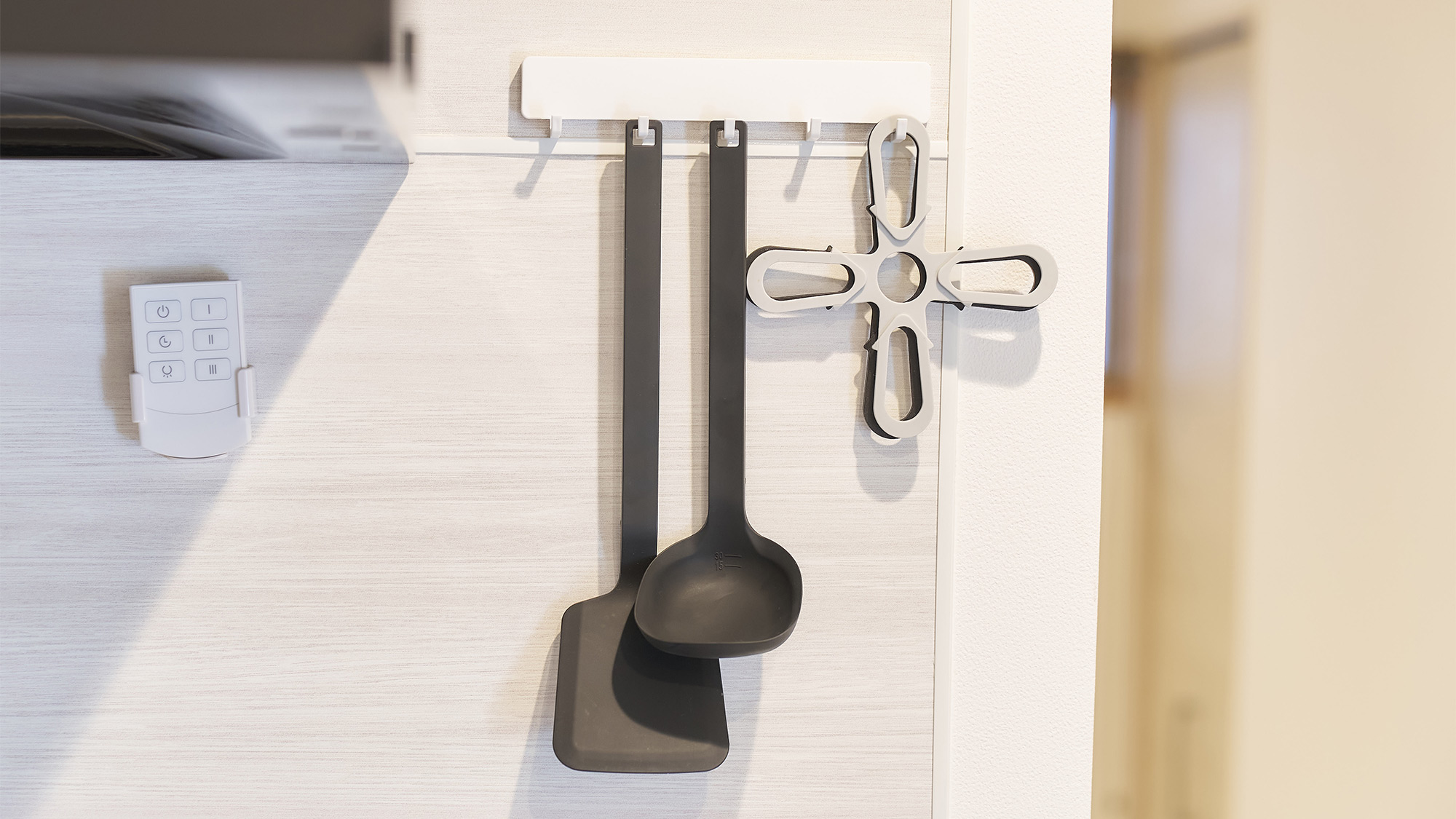 ・【調理器具】調理の際に便利な道具を複数ご用意。ご自宅のように調理できます