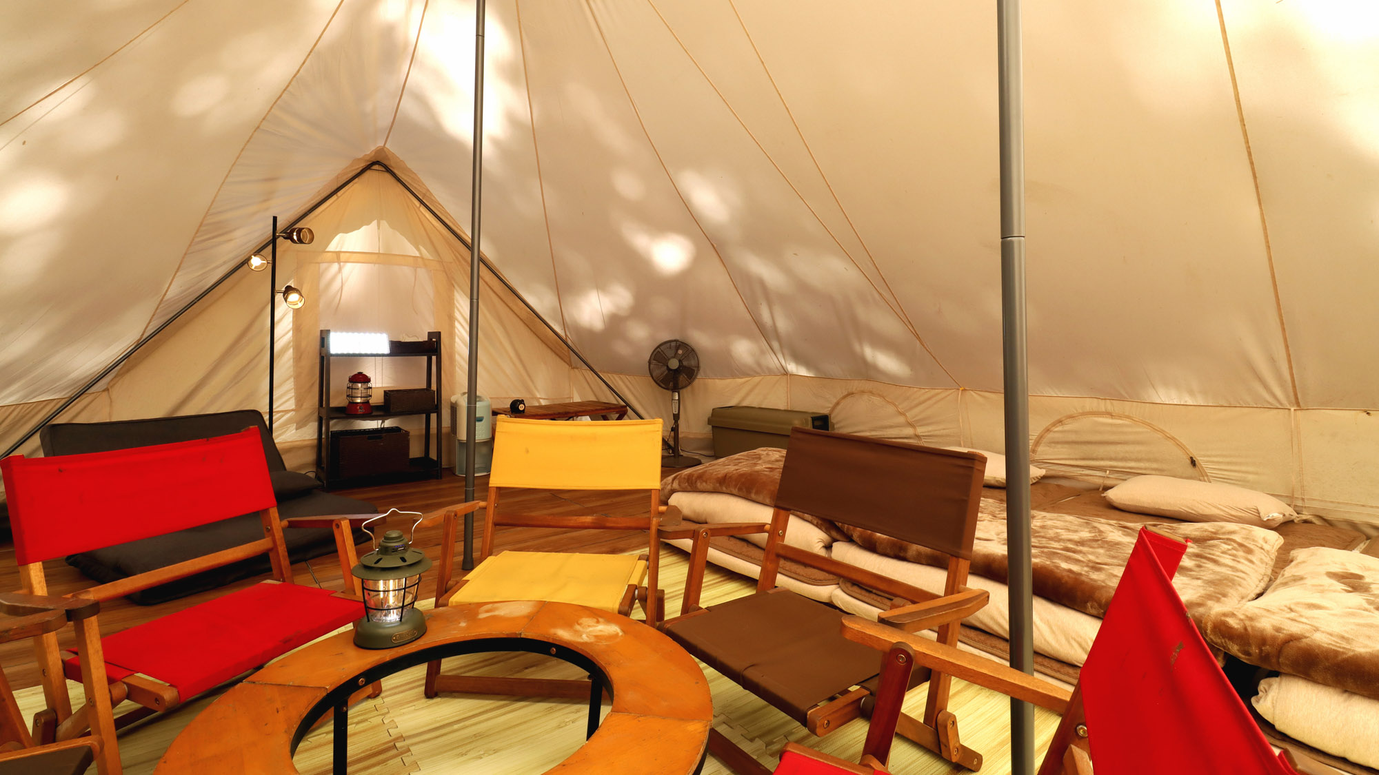 【客室_40㎡テントF】〈ドッグラン付〉ファミリーやグループのご利用にもぴったり♪