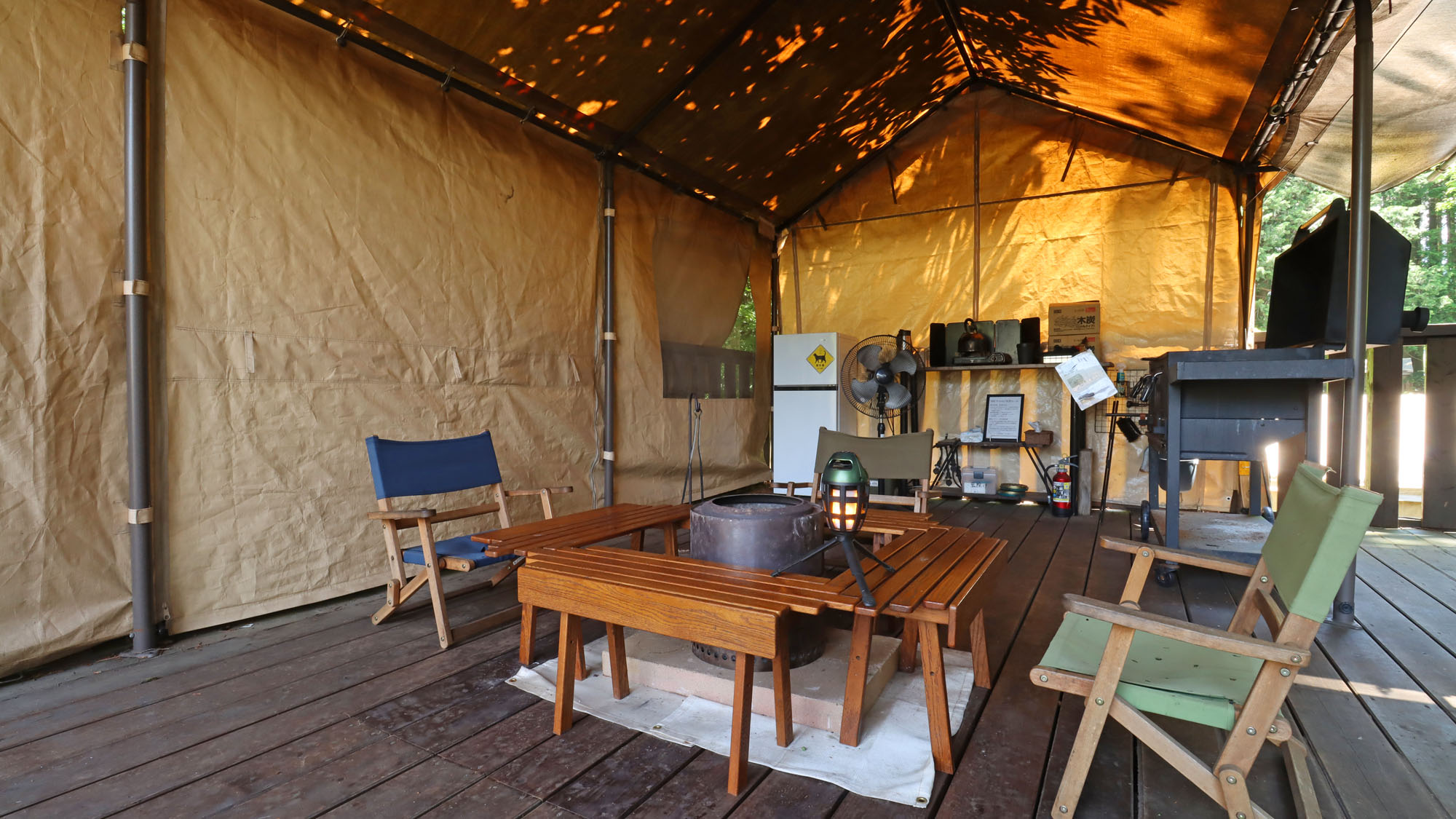 【客室_24㎡テントA】〈テラス付〉雨の日でも安心のタープテント付