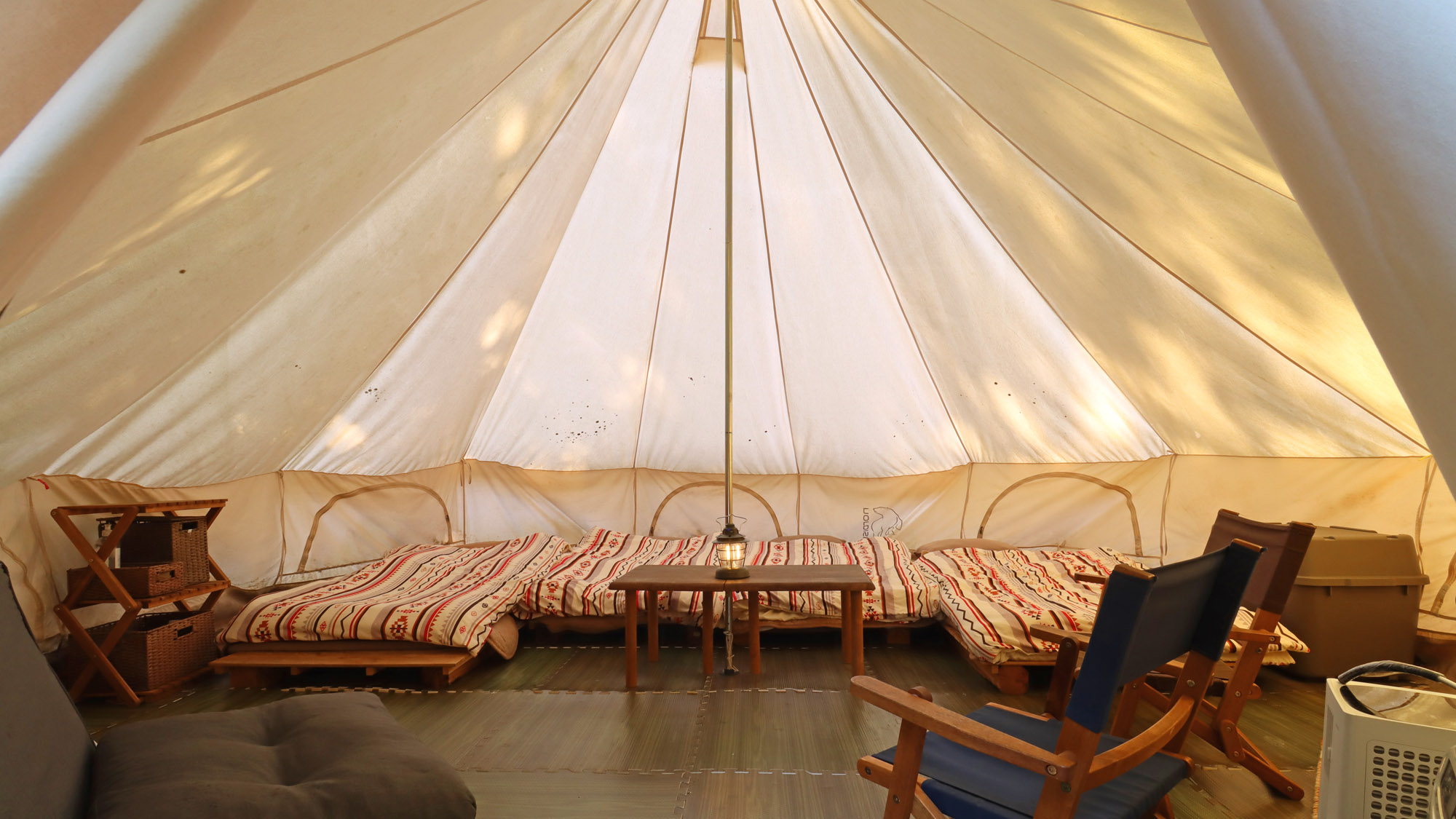 【客室_24㎡テントA】〈テラス付〉寝るときは快適に♪