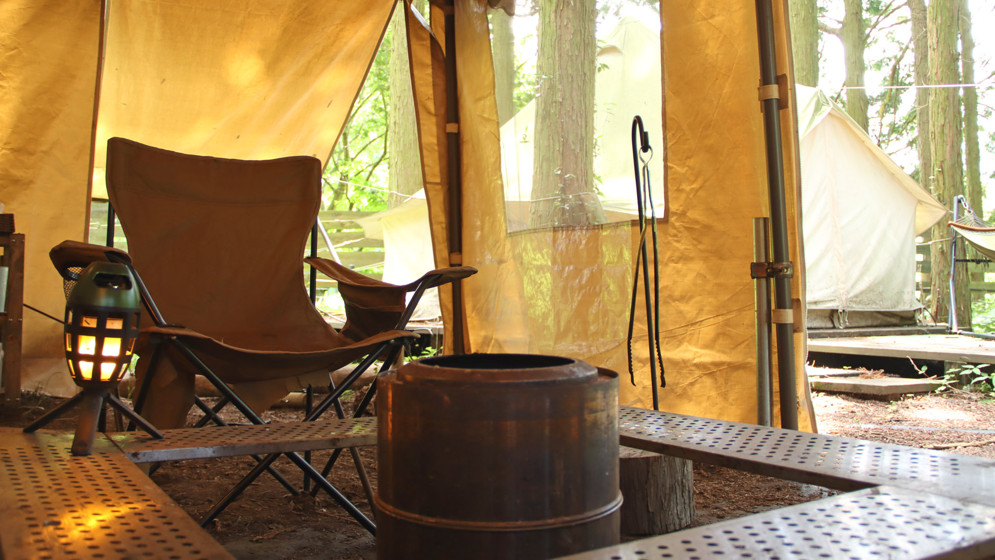 【客室_12㎡テント】〈ペット可〉焚き火を囲んで乾杯！