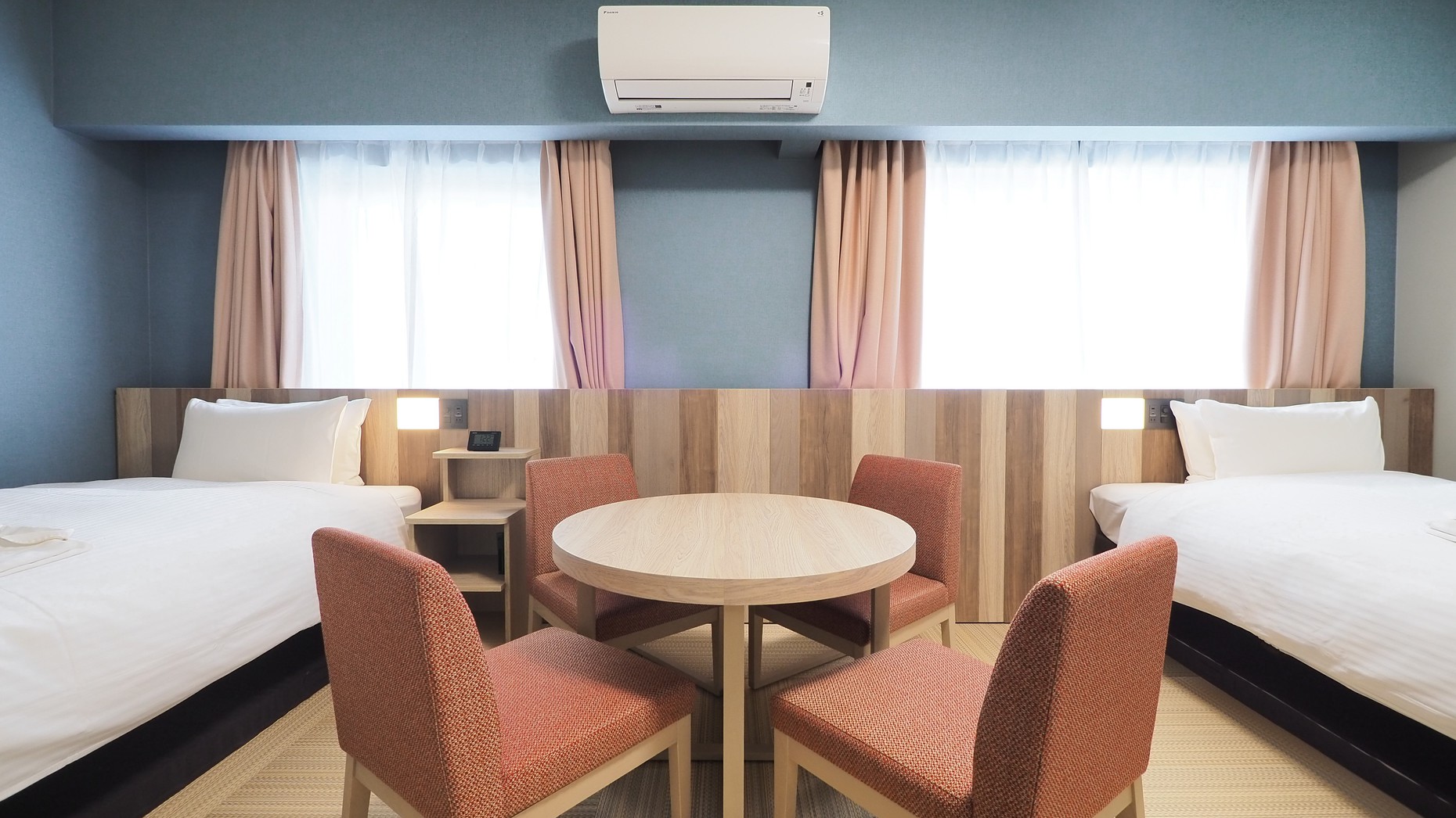 和モダンフォース