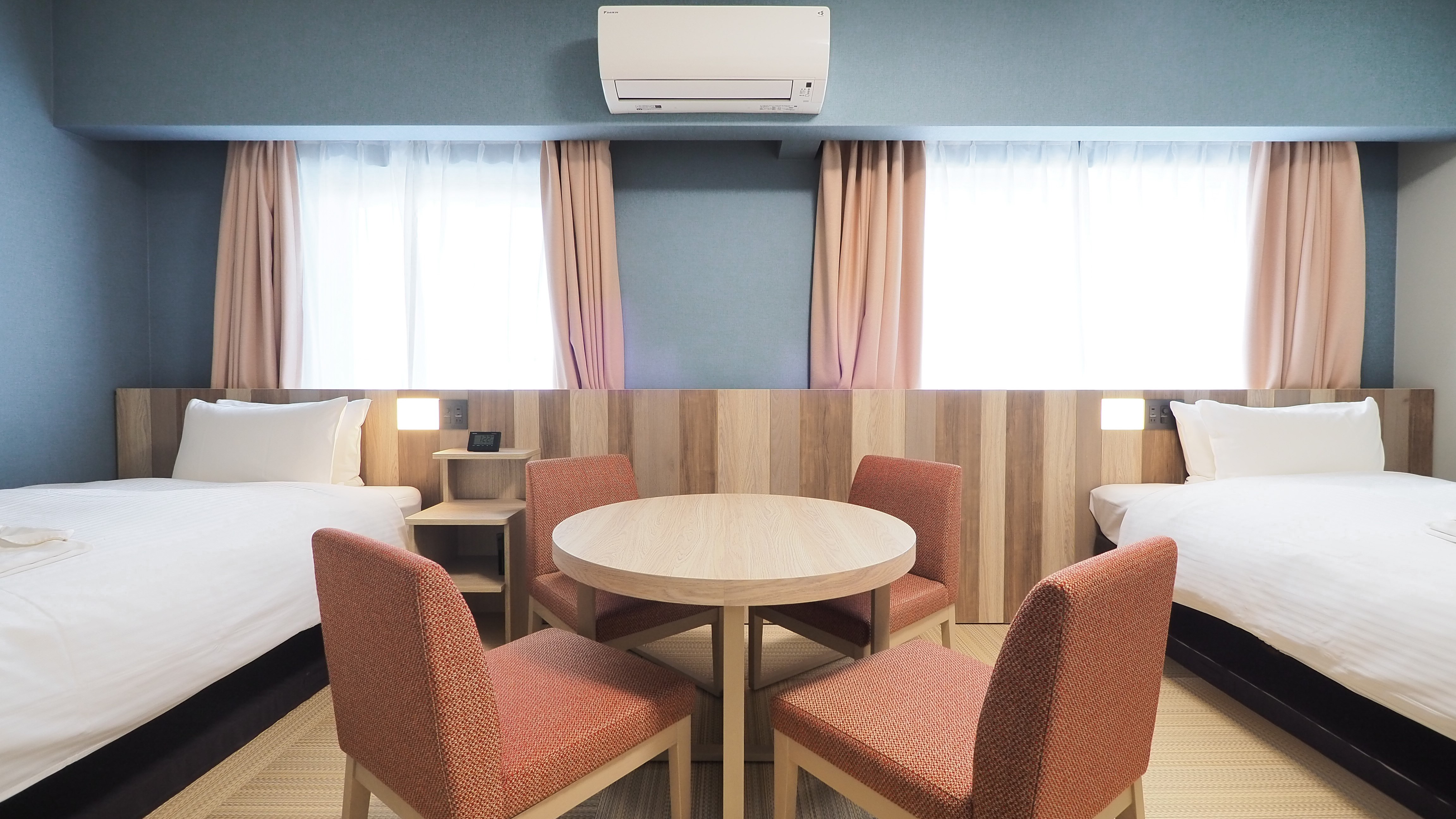 和モダンフォース