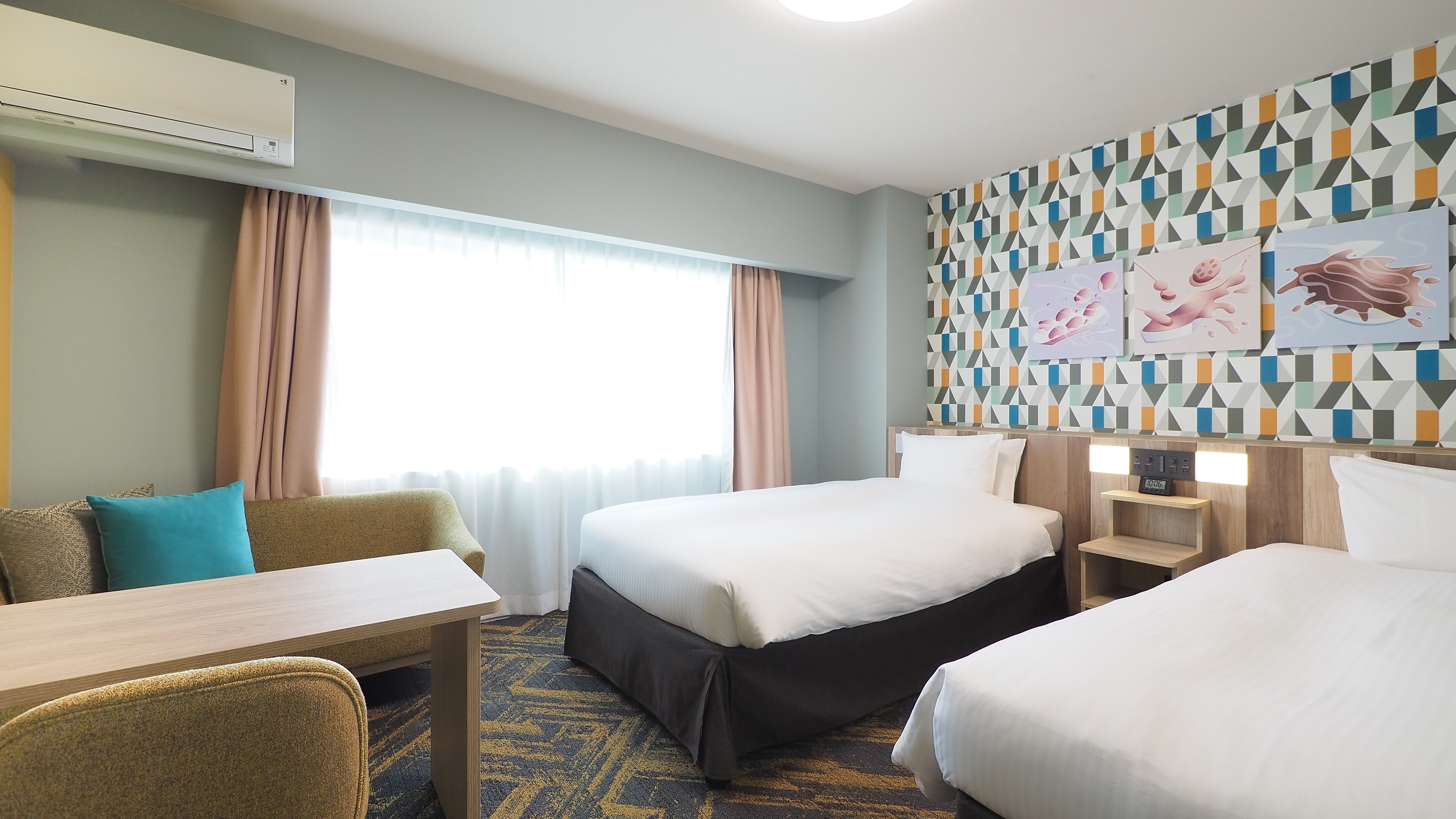 デラックスツイン