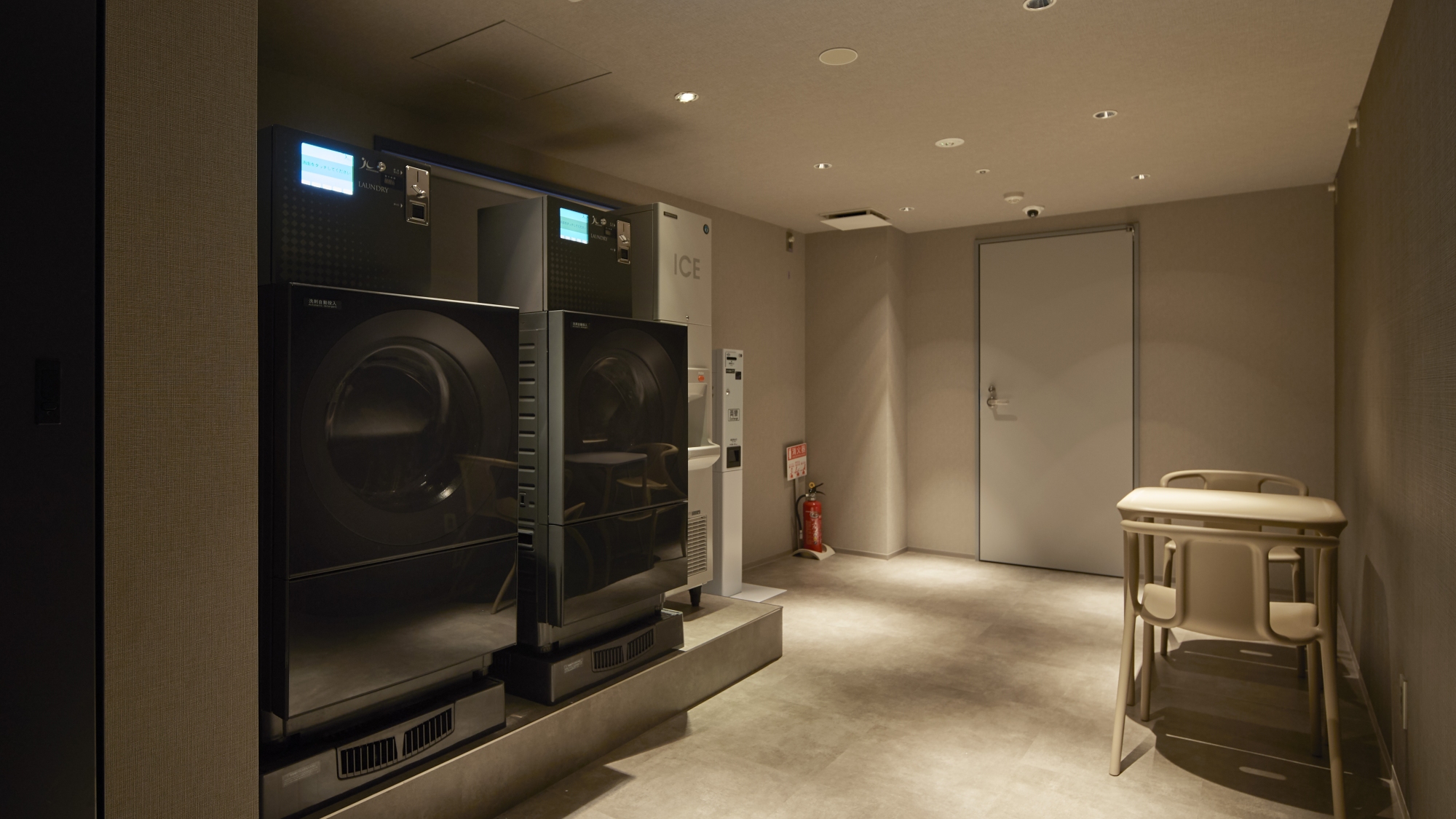 4Fランドリールーム