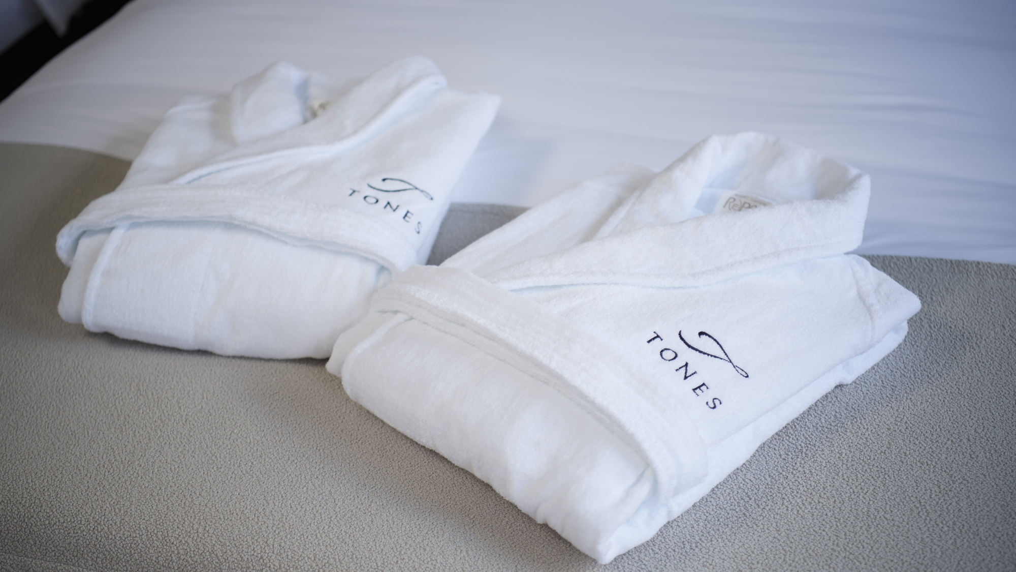 お部屋備品・アメニティー　バスローブ　トリプルルームのみ