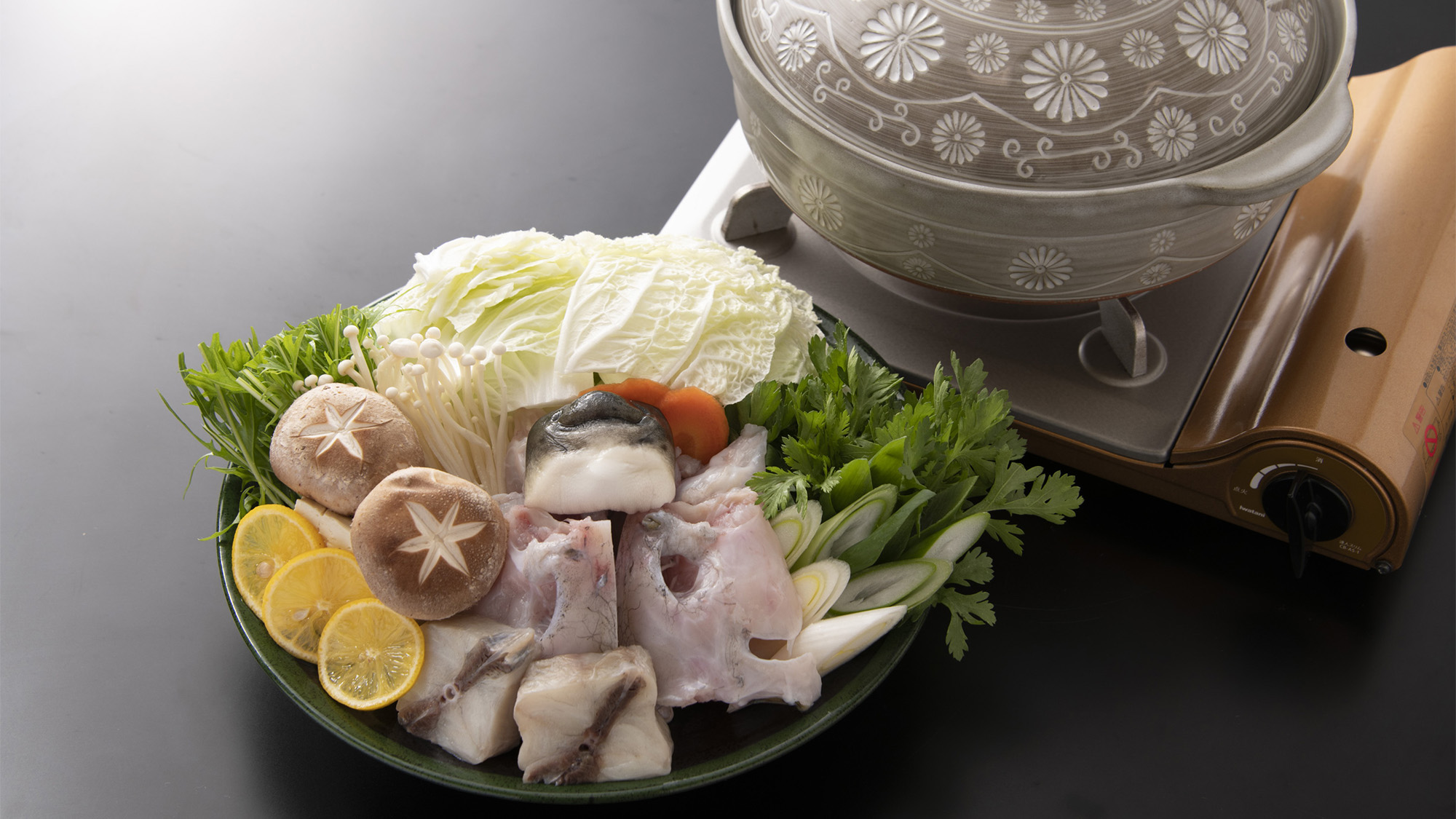 ・【夕食一例/ふぐ鍋】ふぐのだしが染み渡る一鍋を、心ゆくまでご堪能ください