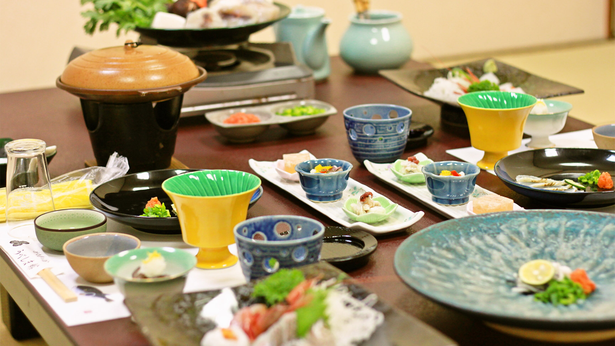 ・【夕食一例/ふぐ】心ゆくまで若狭ふぐを味わえる季節の夕食です