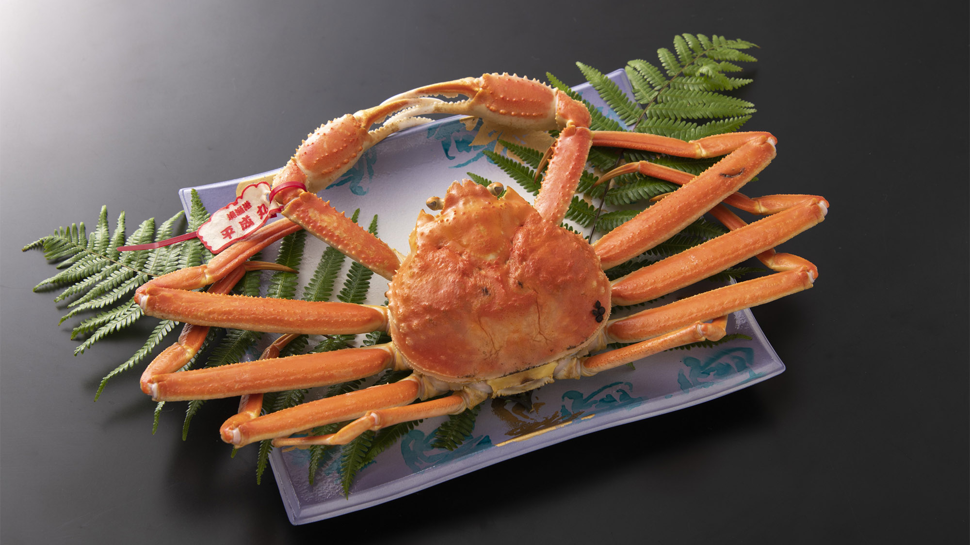 ・【夕食一例】「茹でガニ」はシンプルだからこそ際立つ旨みと甘みがお口に広がります