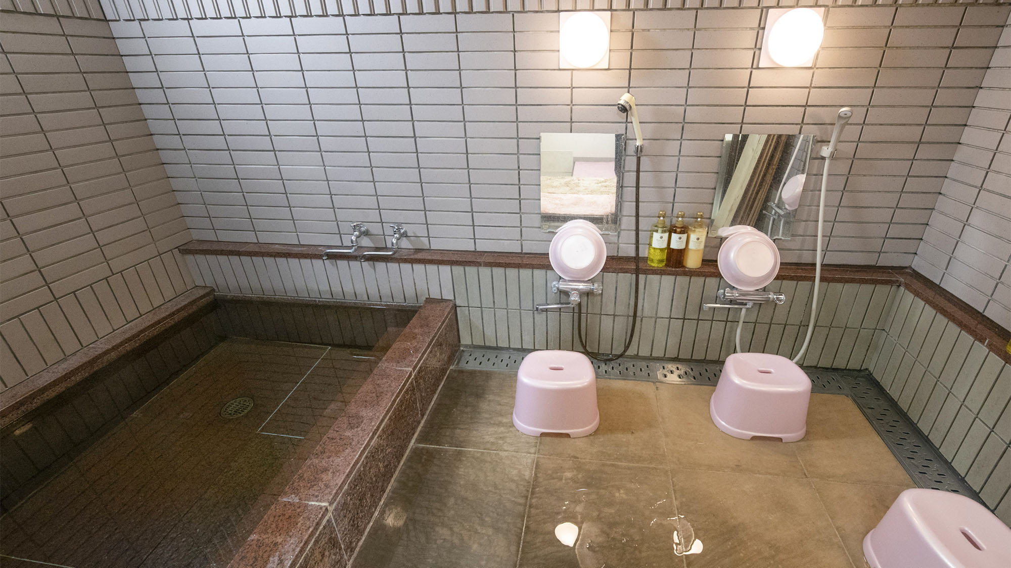 ・【浴室】シャンプー・リンス・ボディソープなどをご用意