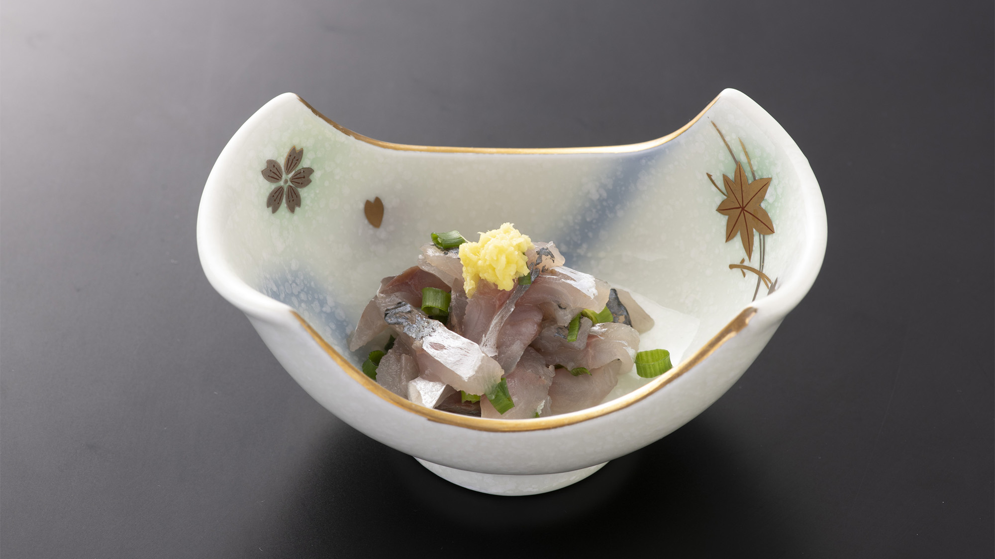 ・【夕食一例】お造りの内容は季節やその日のメニューによって異なります