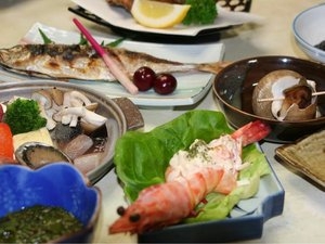 越前蟹入門！中蟹１杯と海鮮のリーズナブルプラン【茹で蟹２名様につき１杯】