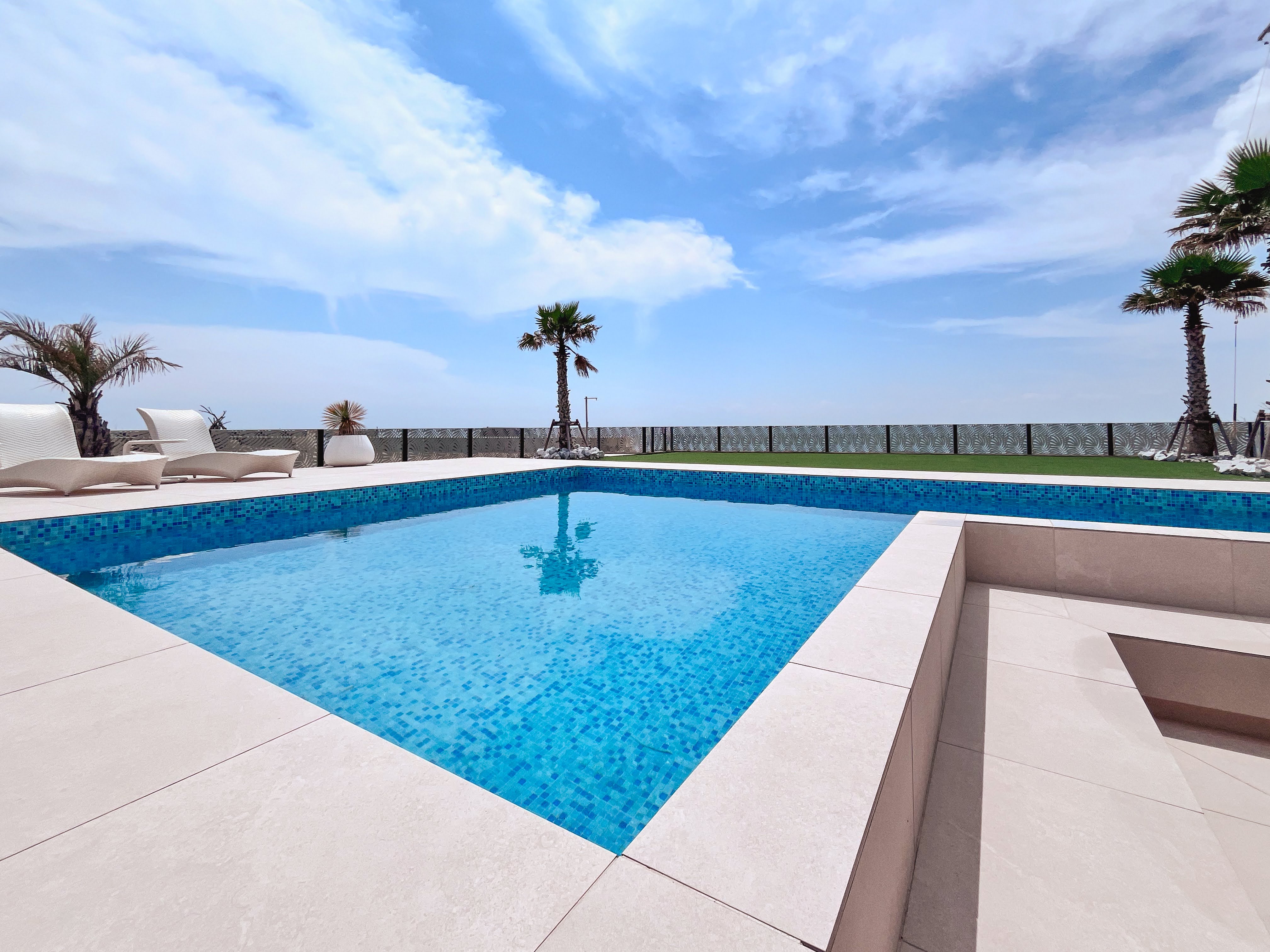 テラス-プール