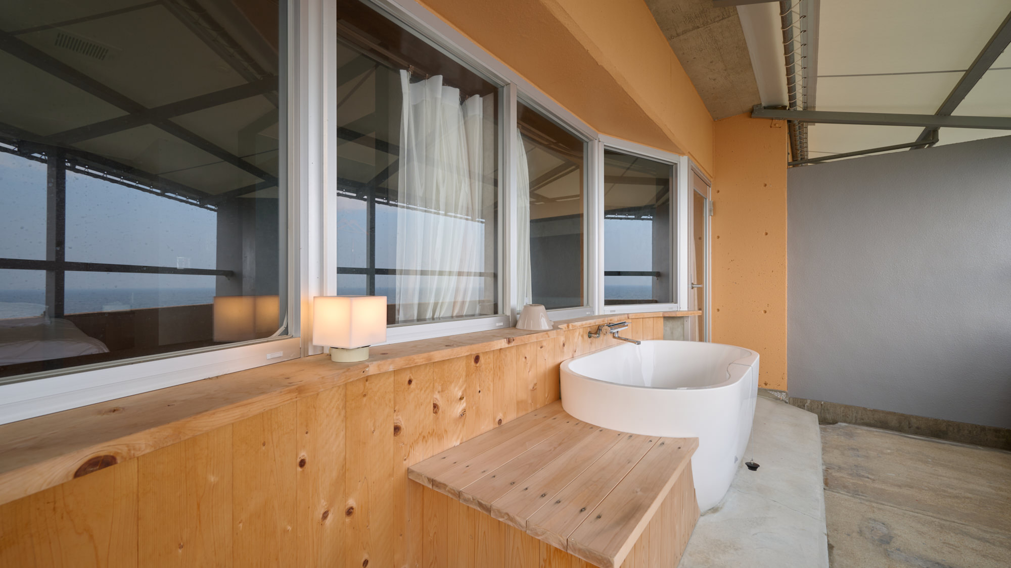 【禁煙】和洋室1～2名（露天風呂・ミニキッチン付）