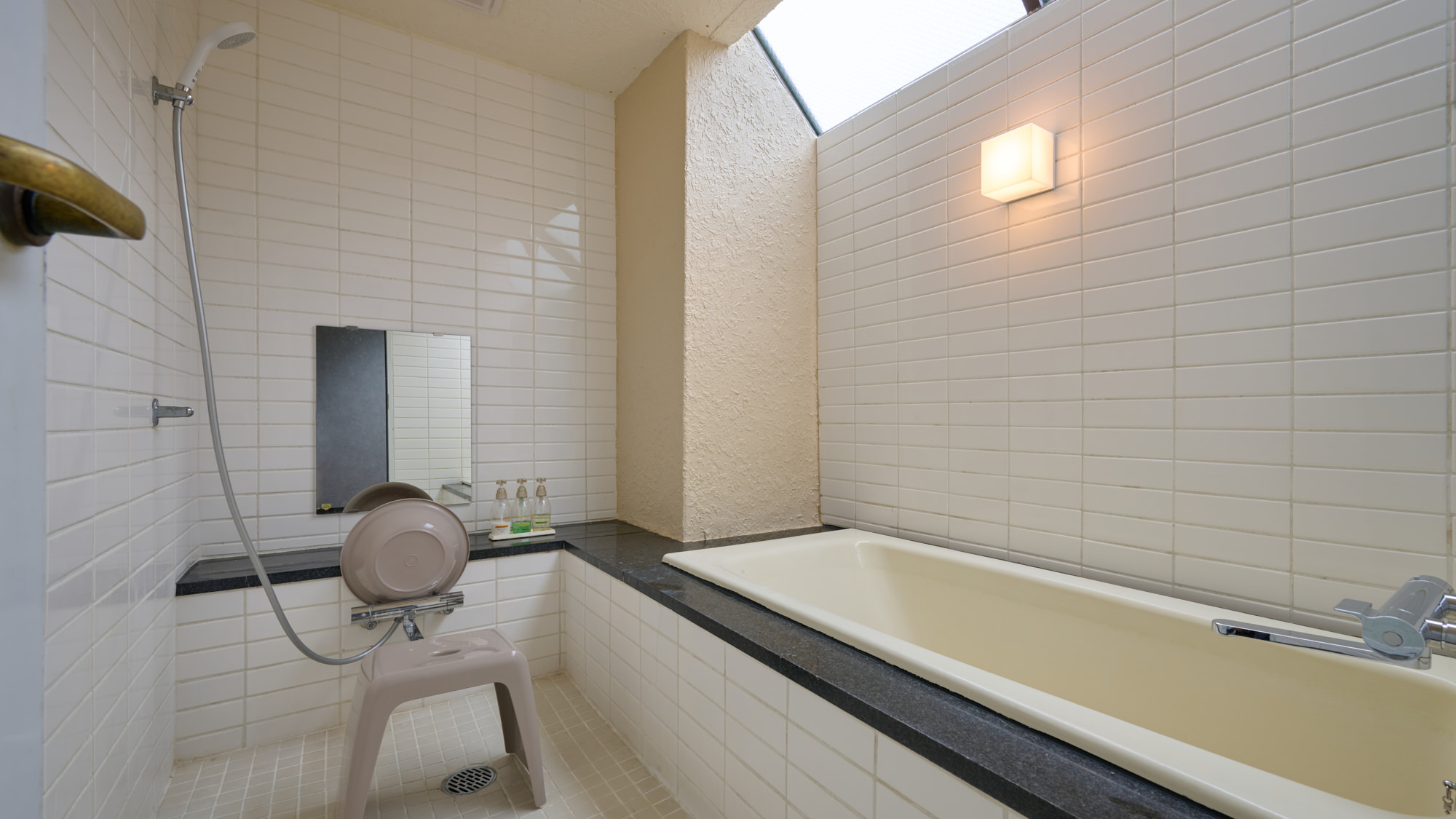 【禁煙】和洋室1～2名（露天風呂・ミニキッチン付）