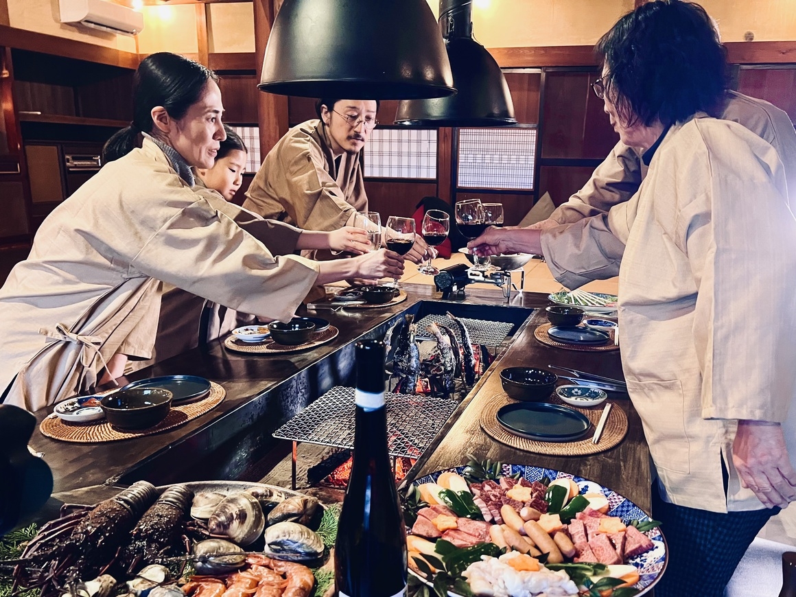 【OPEN記念価格・囲炉裏で焼肉プラン】一棟貸切ステイ（食材付き）