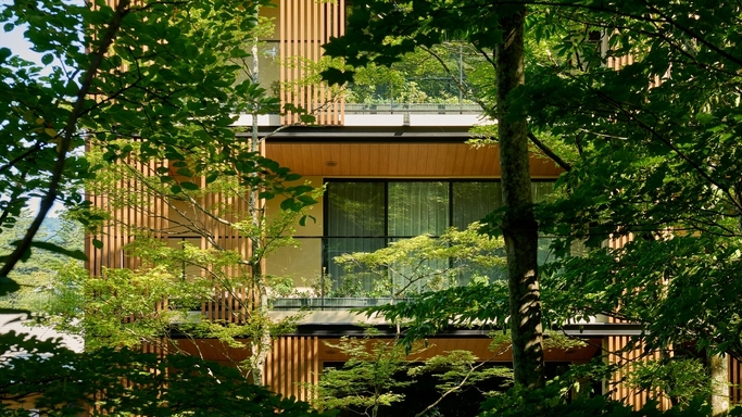 【2食付‐アップグレード‐】石窯が生み出す芳醇な鹿肉のロースト、大地の恵みと共に