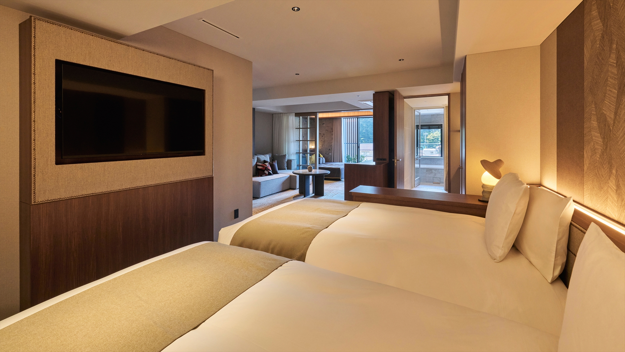 デラックスツイン