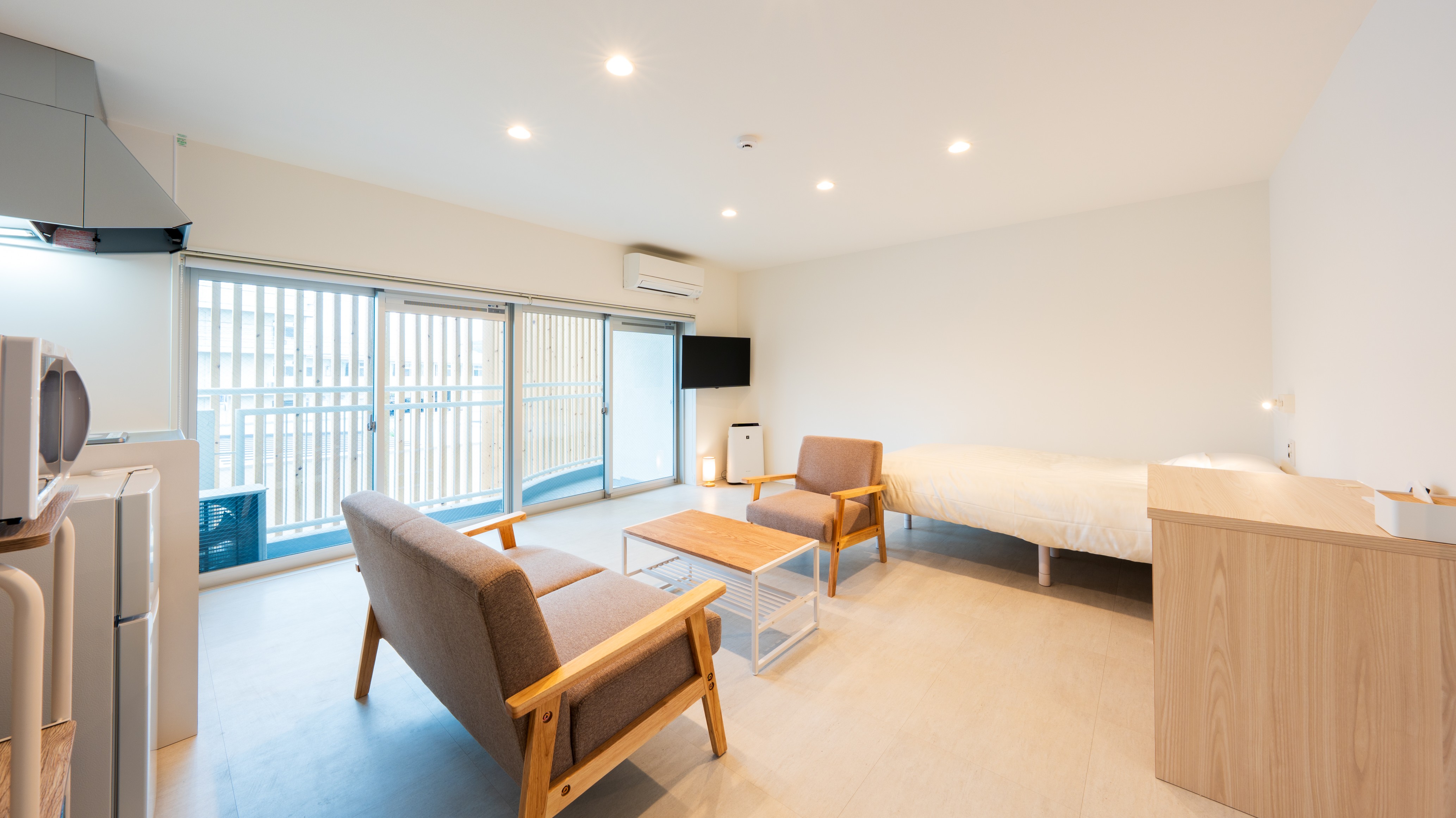 トリプルルーム《キッチン付き／3間／禁煙》