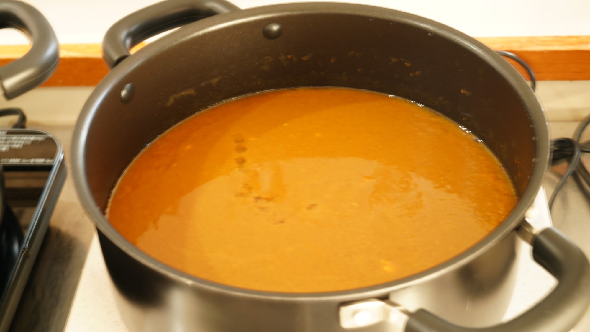 ご朝食（特製カレー・鶏・豚）