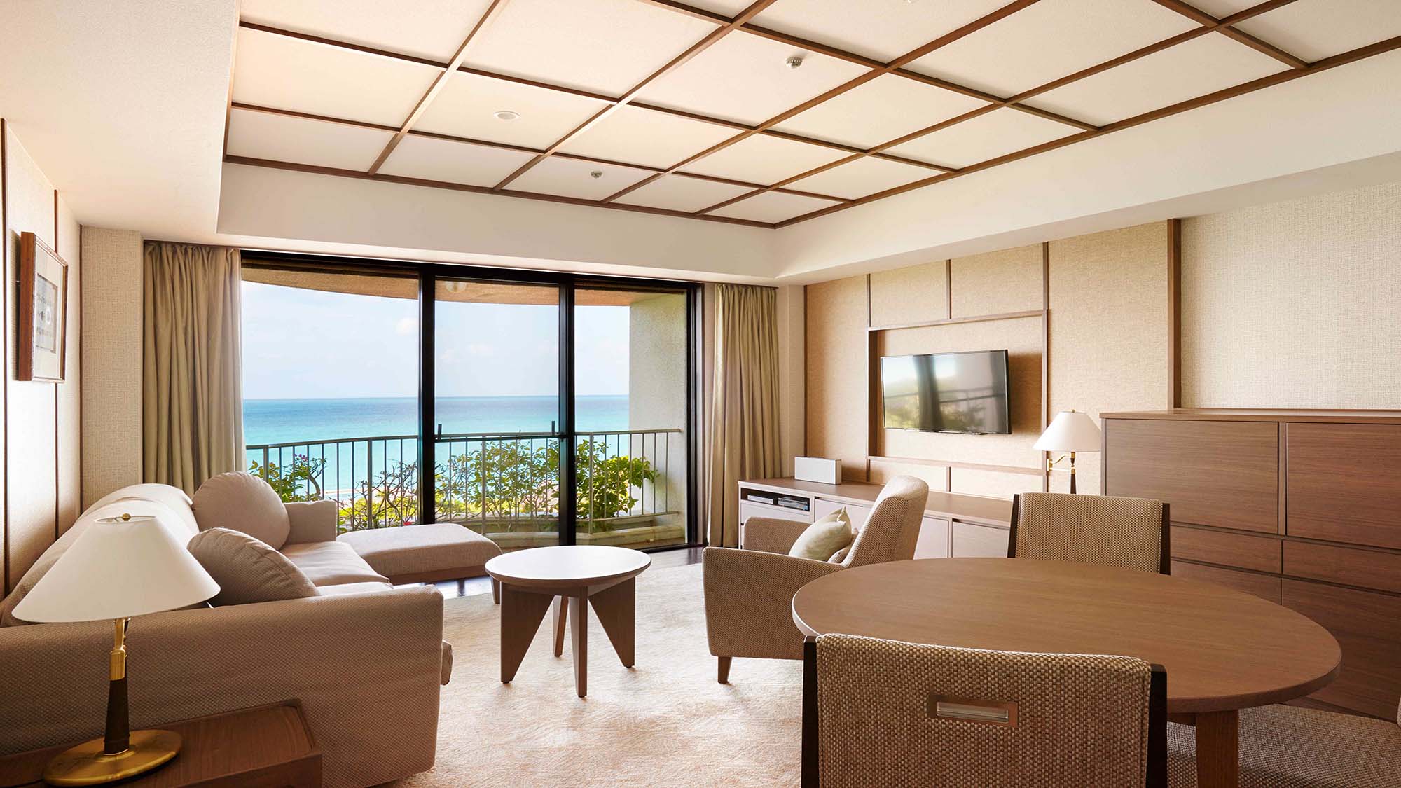 リビングダイニング