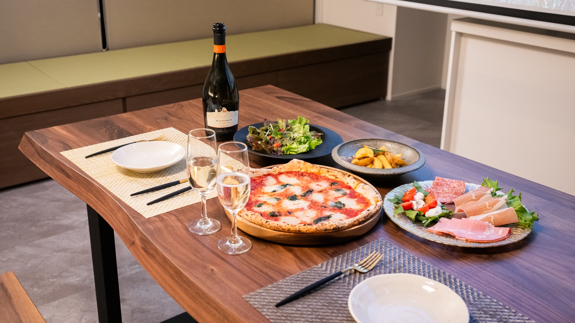 ダイニングルーム