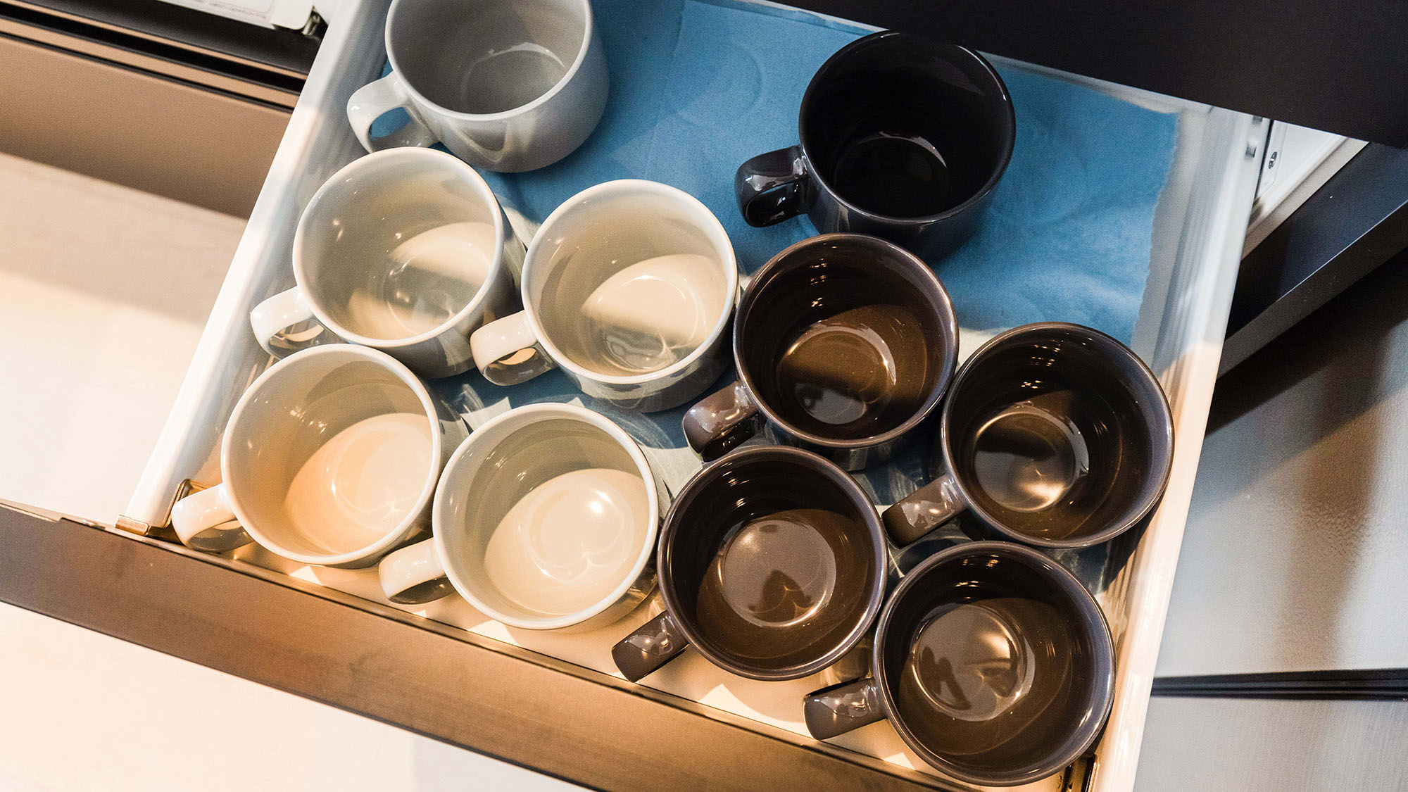 ・【キッチン】マグカップは人数分のご用意がございます