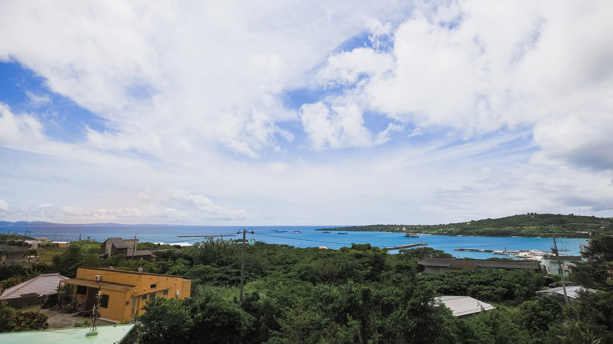 ・【景観】遠くを見渡せば広がる青い海、都会では見られない景色をご堪能ください
