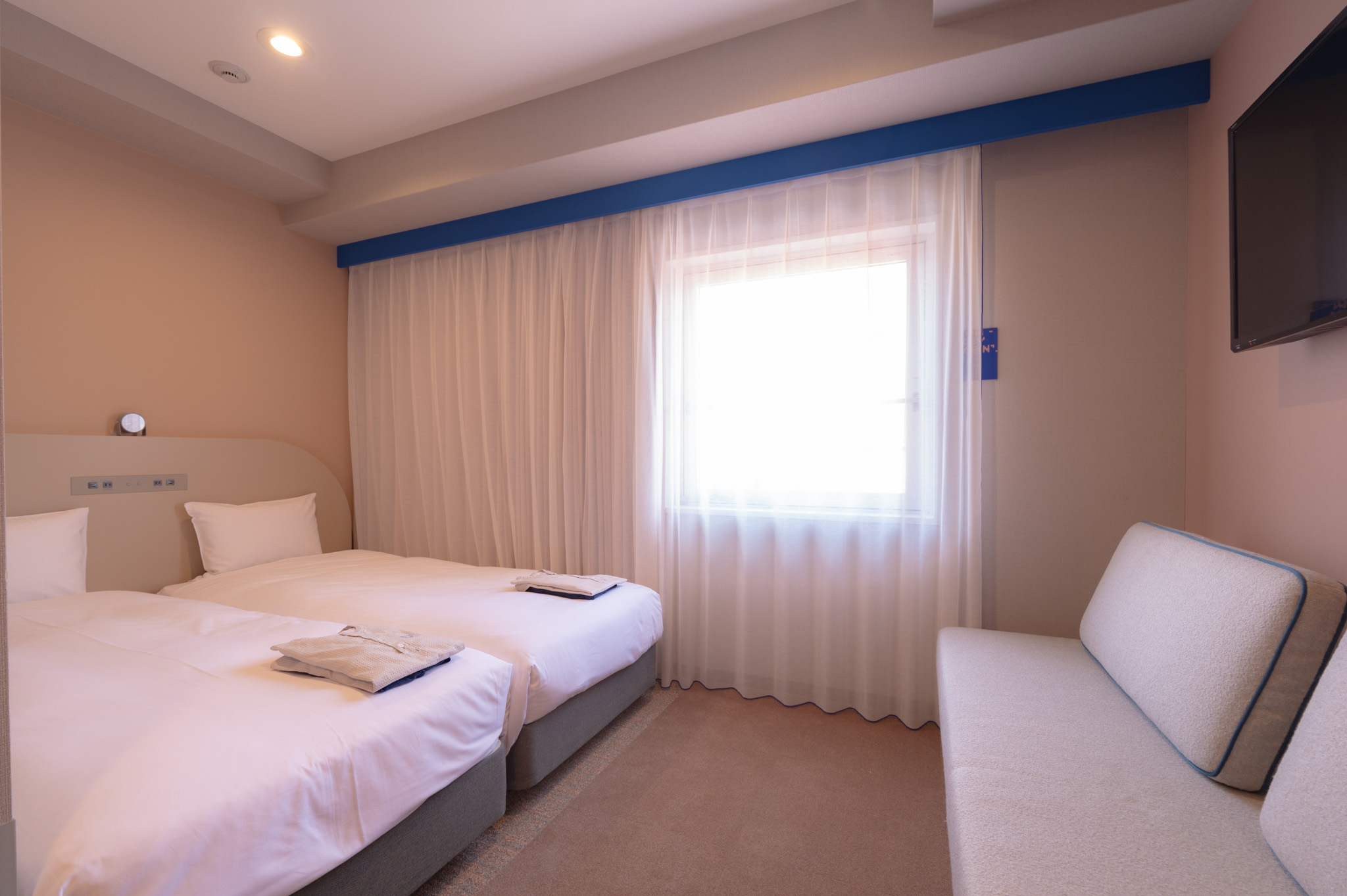 【全館禁煙】2Beds Room with sofa