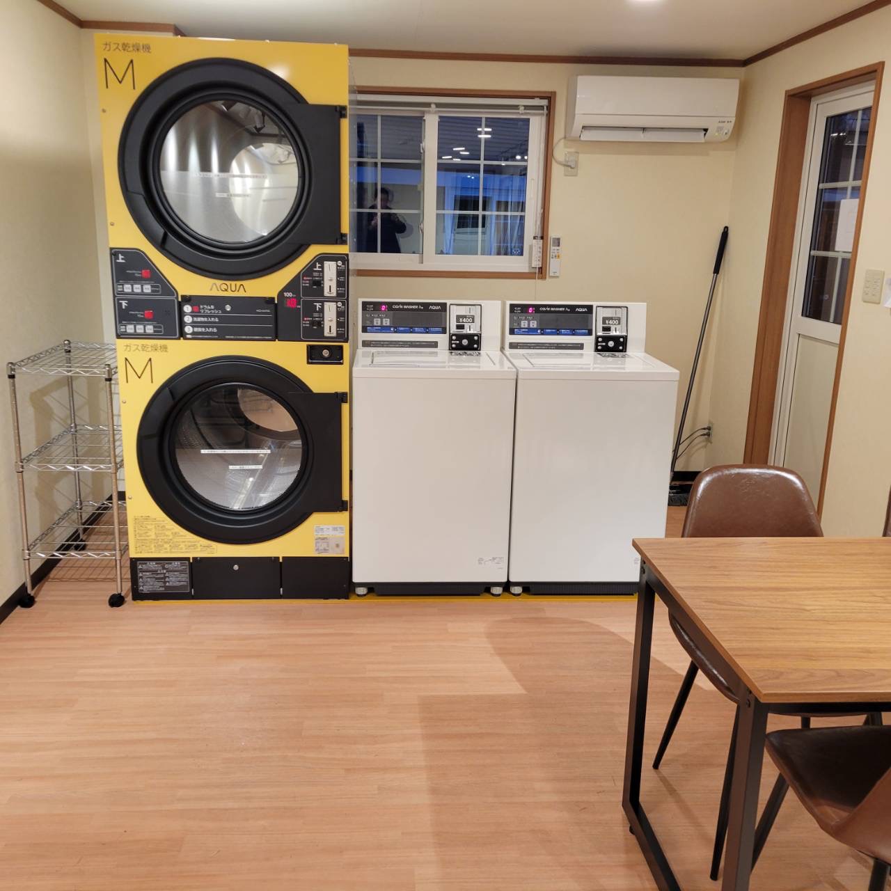 共有スペースグランドスカイ内コイン洗濯乾燥機