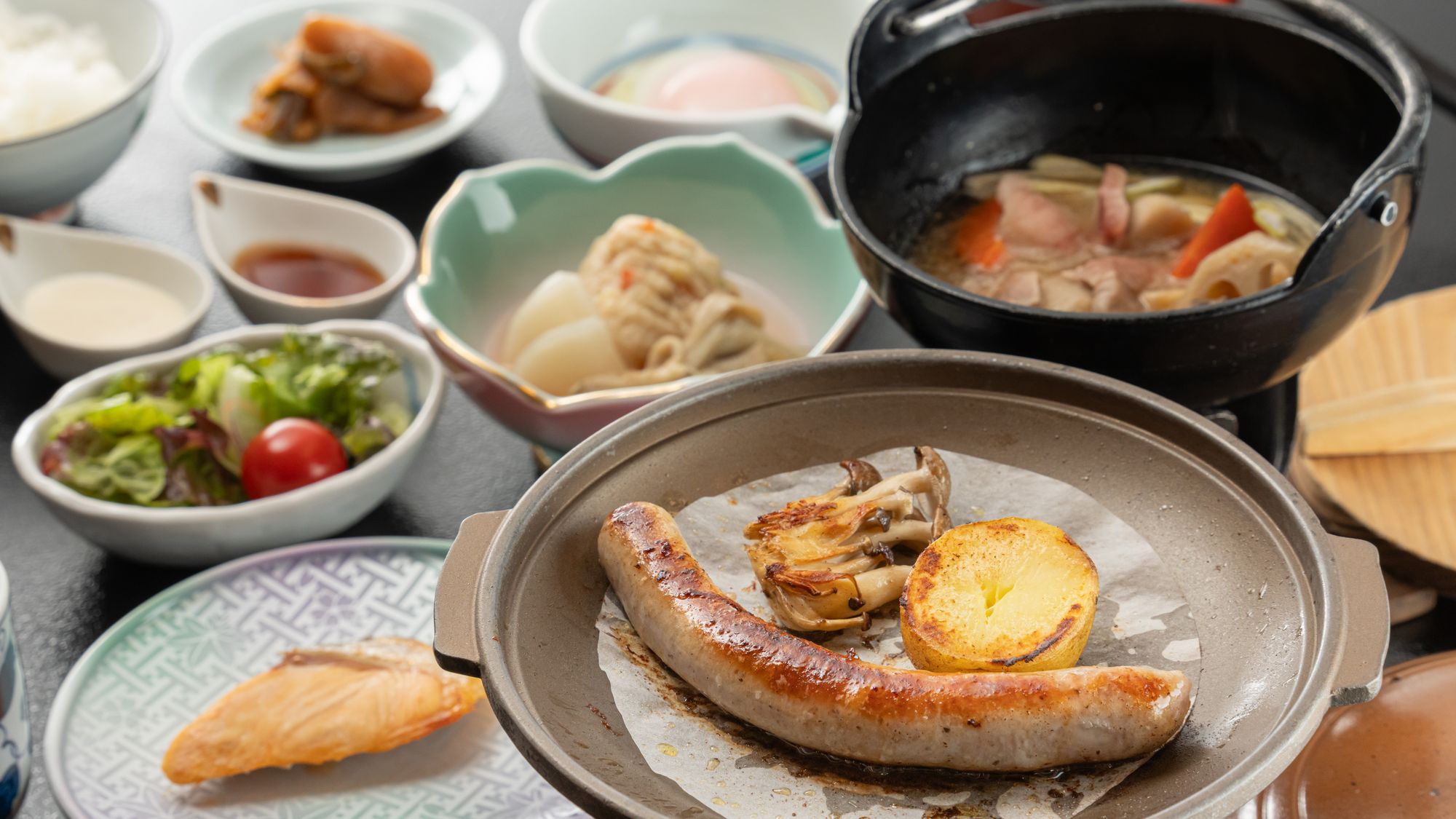 【ご朝食】献立の一例。心も身体もあたたまる朝食。