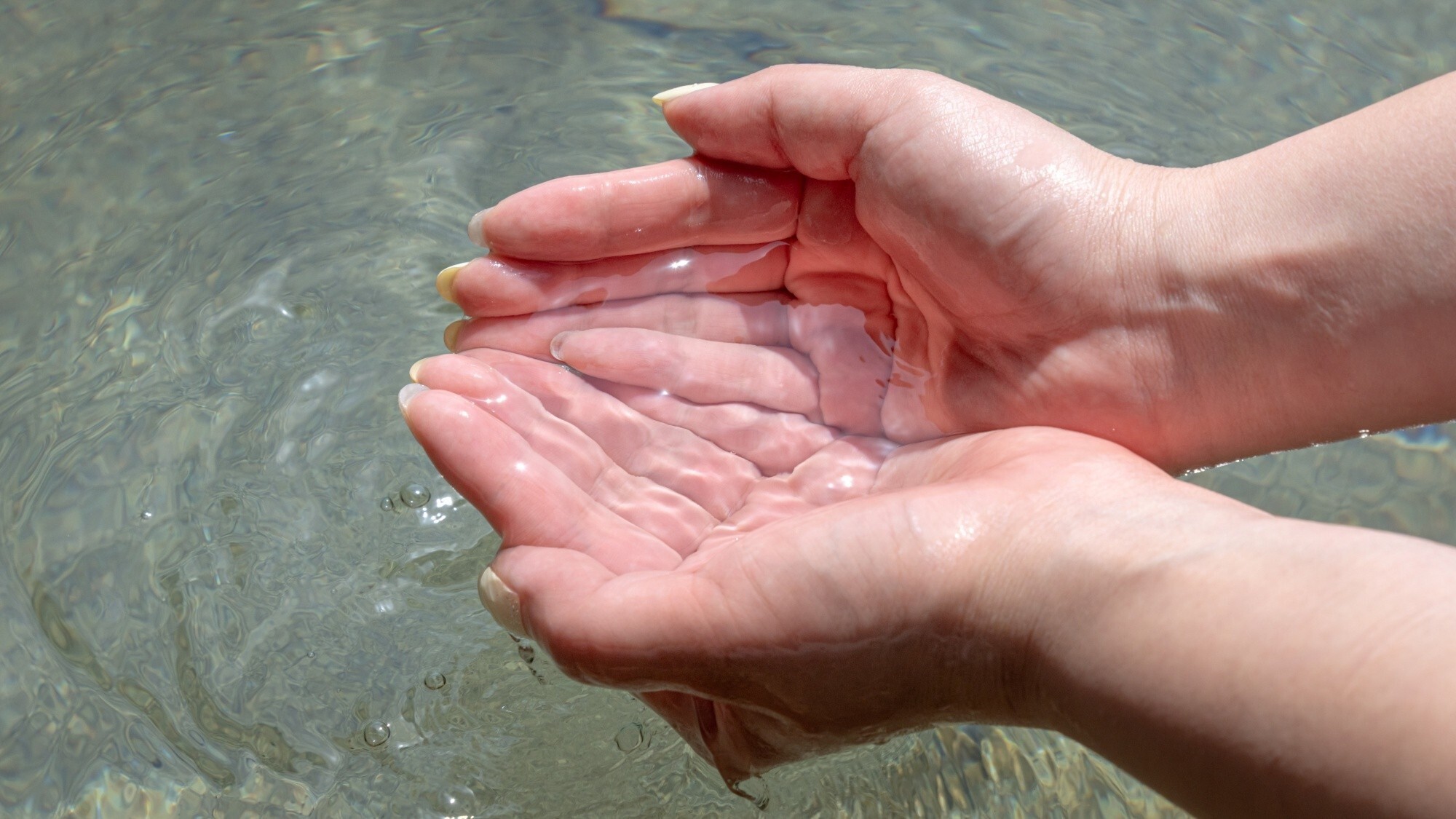 【効能】肌がツルツルになることから「美肌の湯」とも呼ばれています。